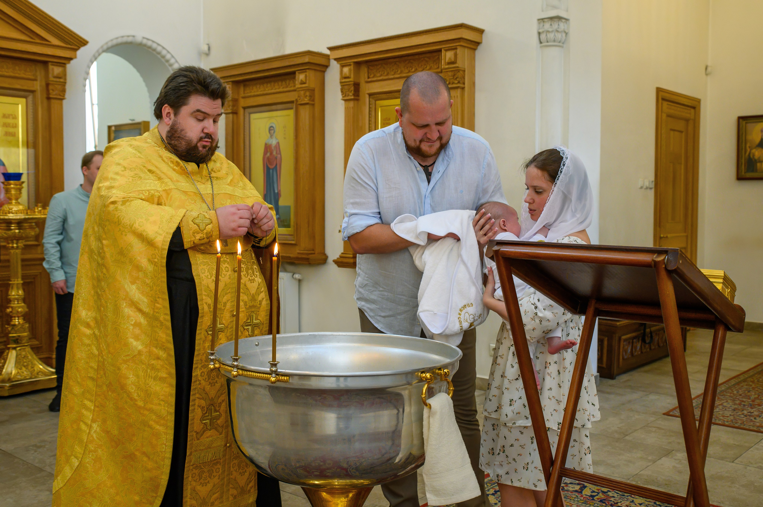 Таинство крещения. Профессиональный фотограф в Санкт-Петербурге