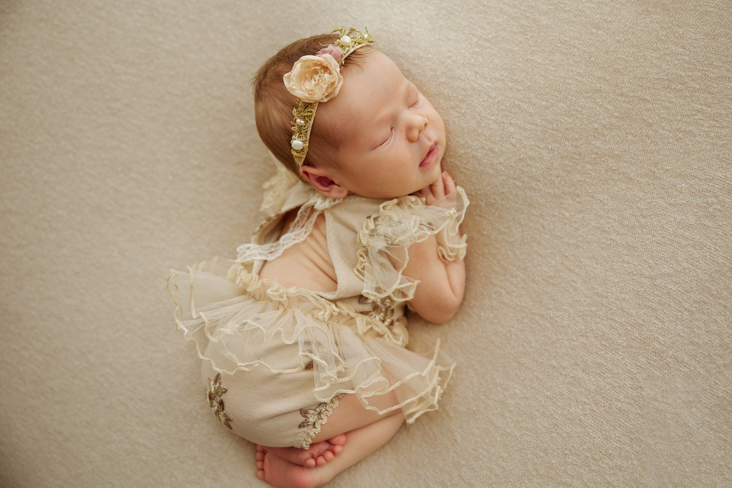 Стоимость НОВОРОЖДЕННЫХ. Фотограф женского портрета, беременности и материнства Харькова Елена