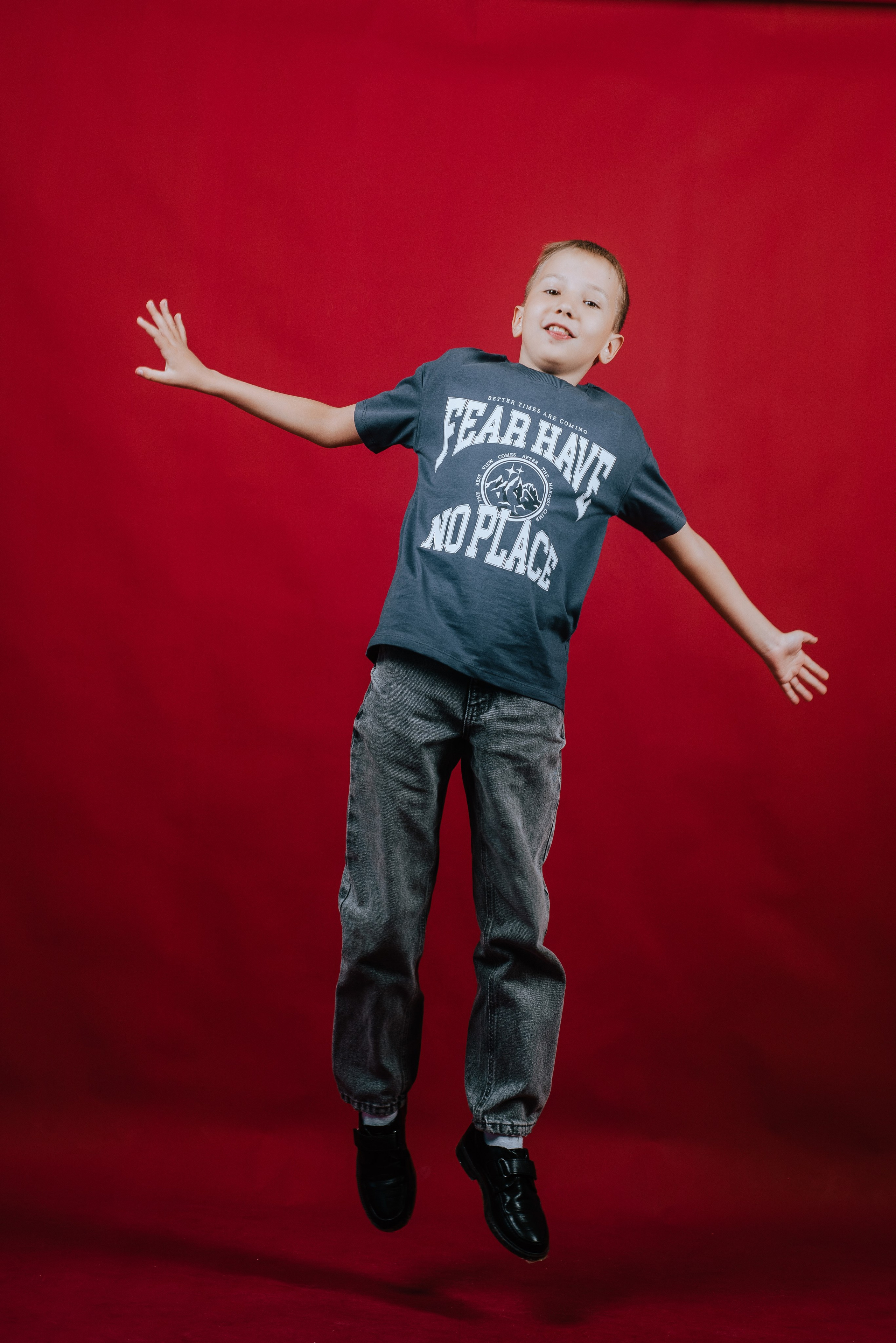 4Б — школа № 1. Фотограф Ярмишко Дарья. Выпускные фотокниги