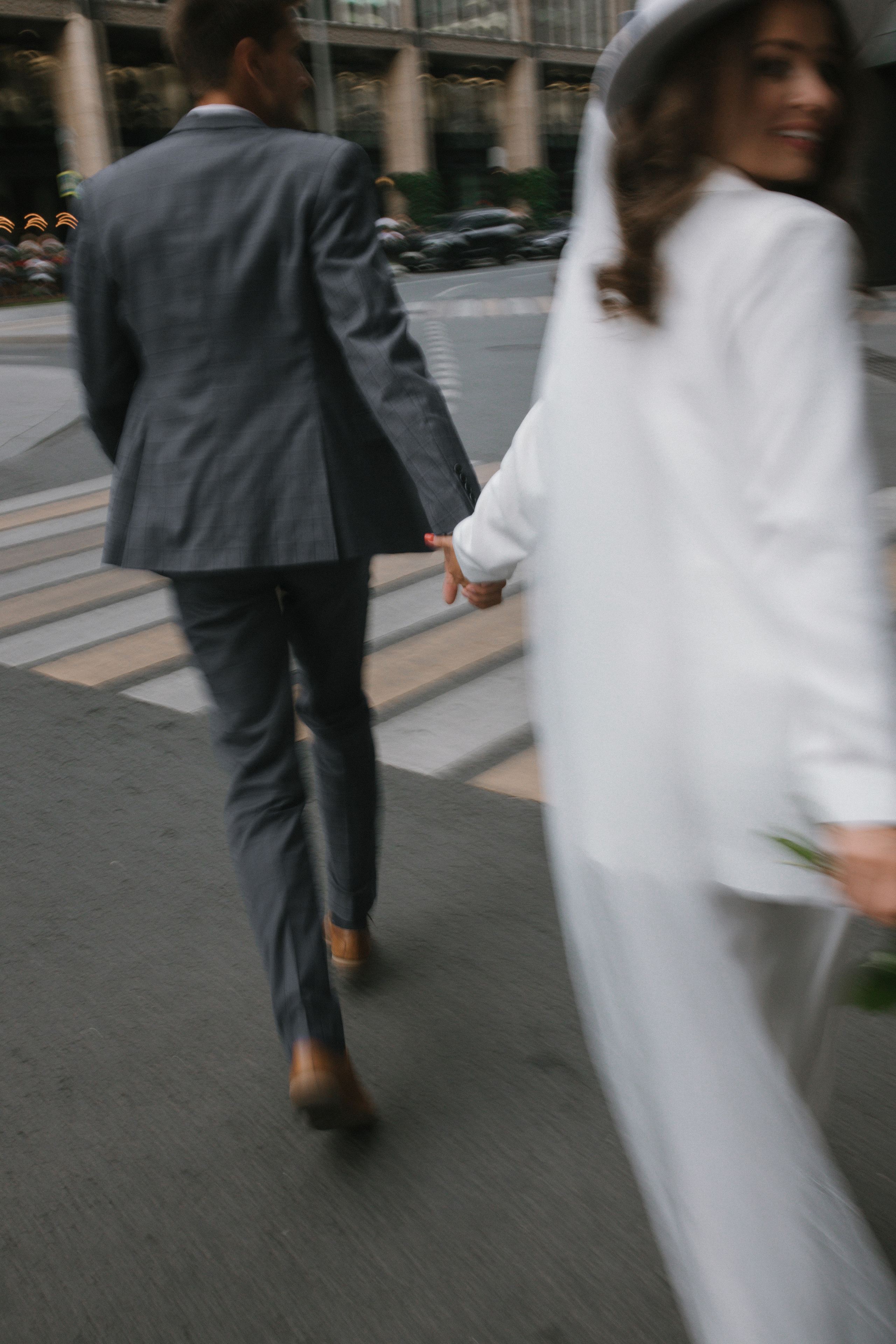 По трамвайным рельсам. Свадебный и семейный фотограф в Санкт-Петербурге и Москве