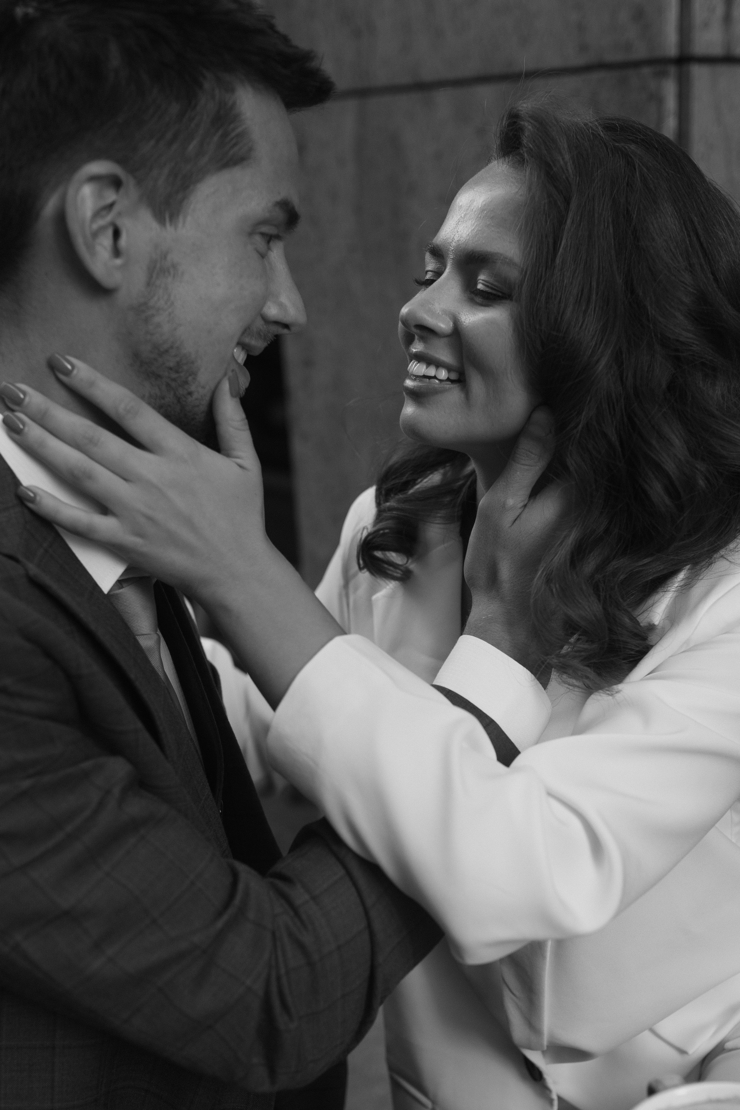 По трамвайным рельсам. Свадебный и семейный фотограф в Санкт-Петербурге и Москве