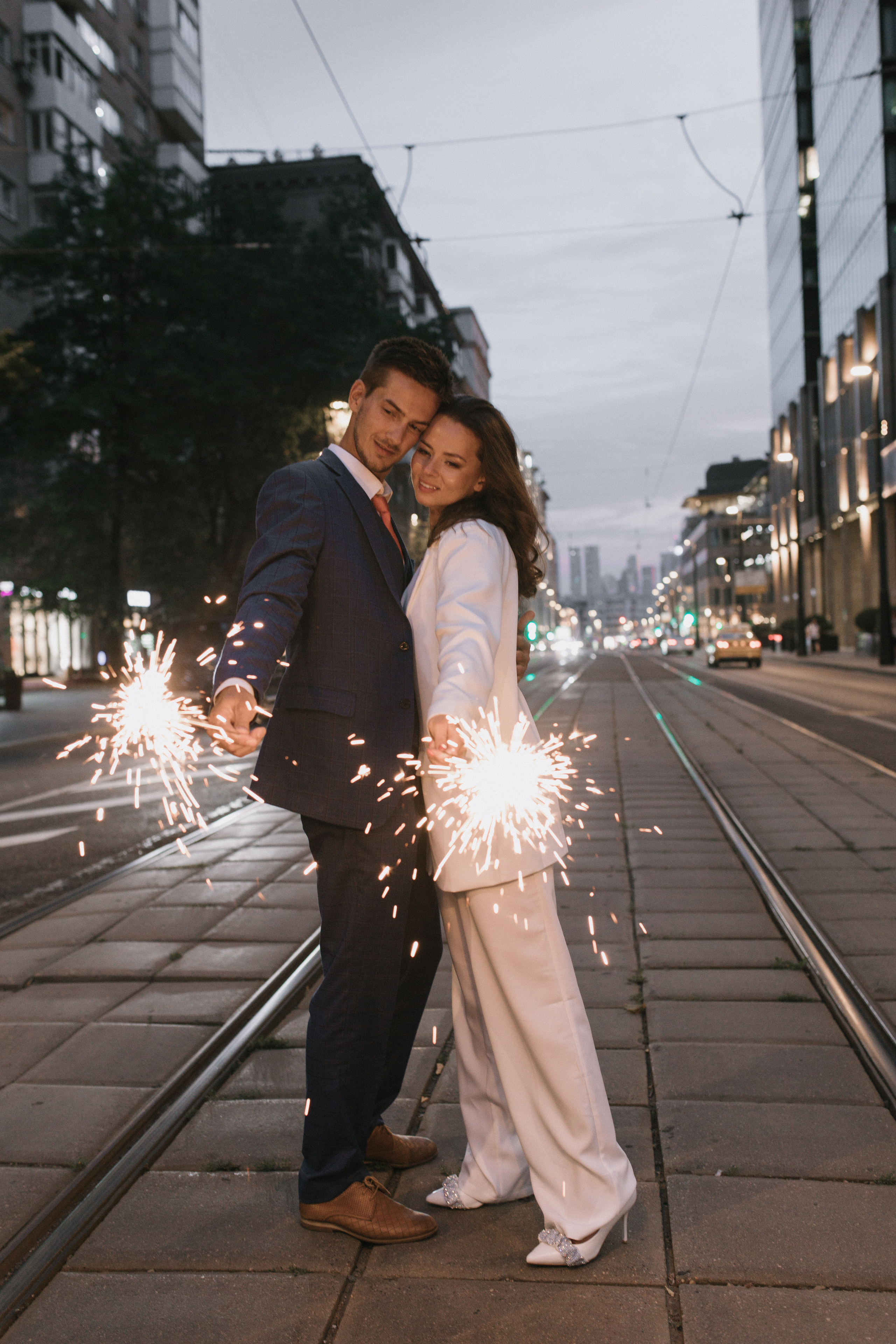 По трамвайным рельсам. Свадебный и семейный фотограф в Санкт-Петербурге и Москве