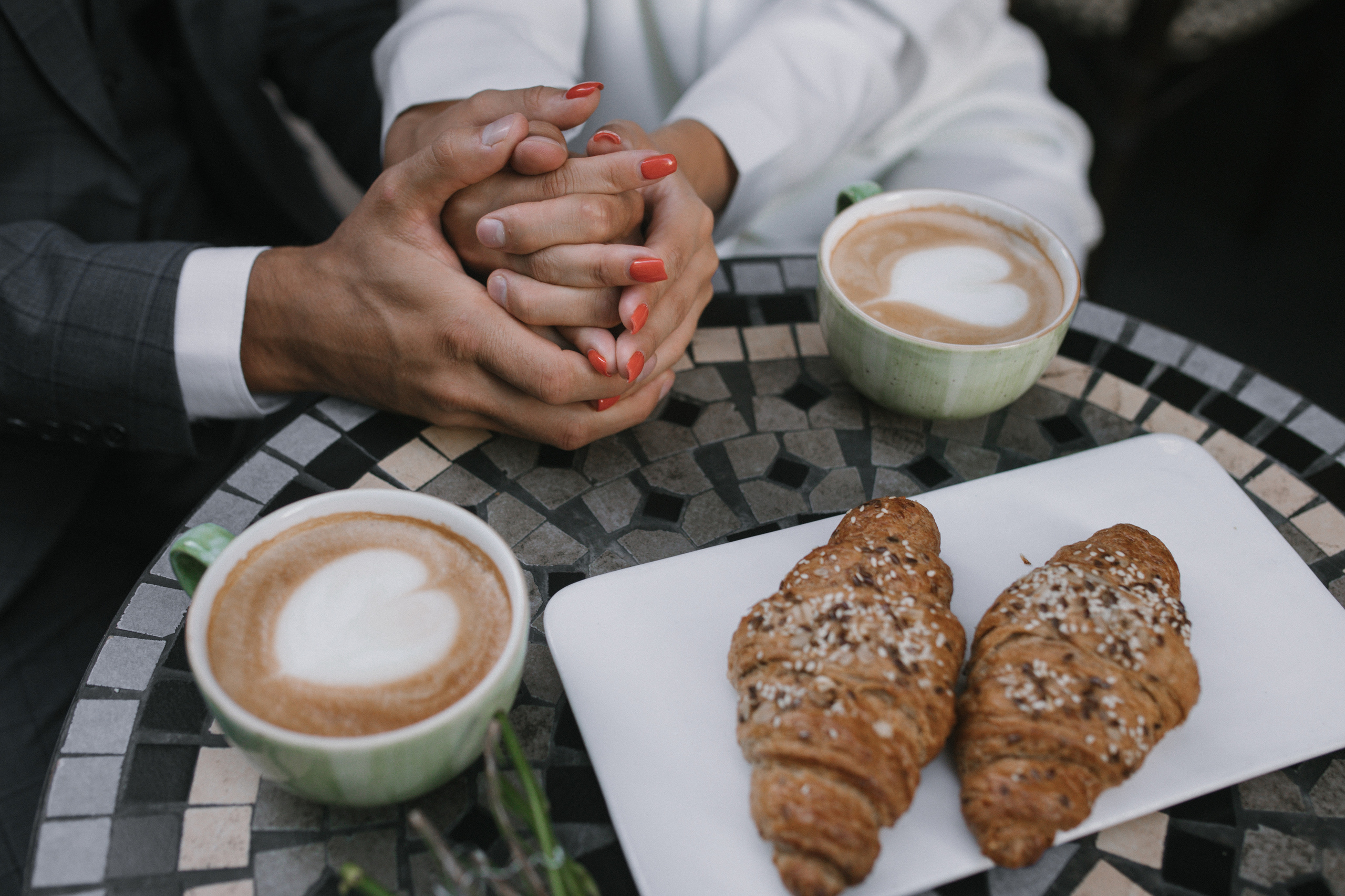По трамвайным рельсам. Свадебный и семейный фотограф в Санкт-Петербурге и Москве