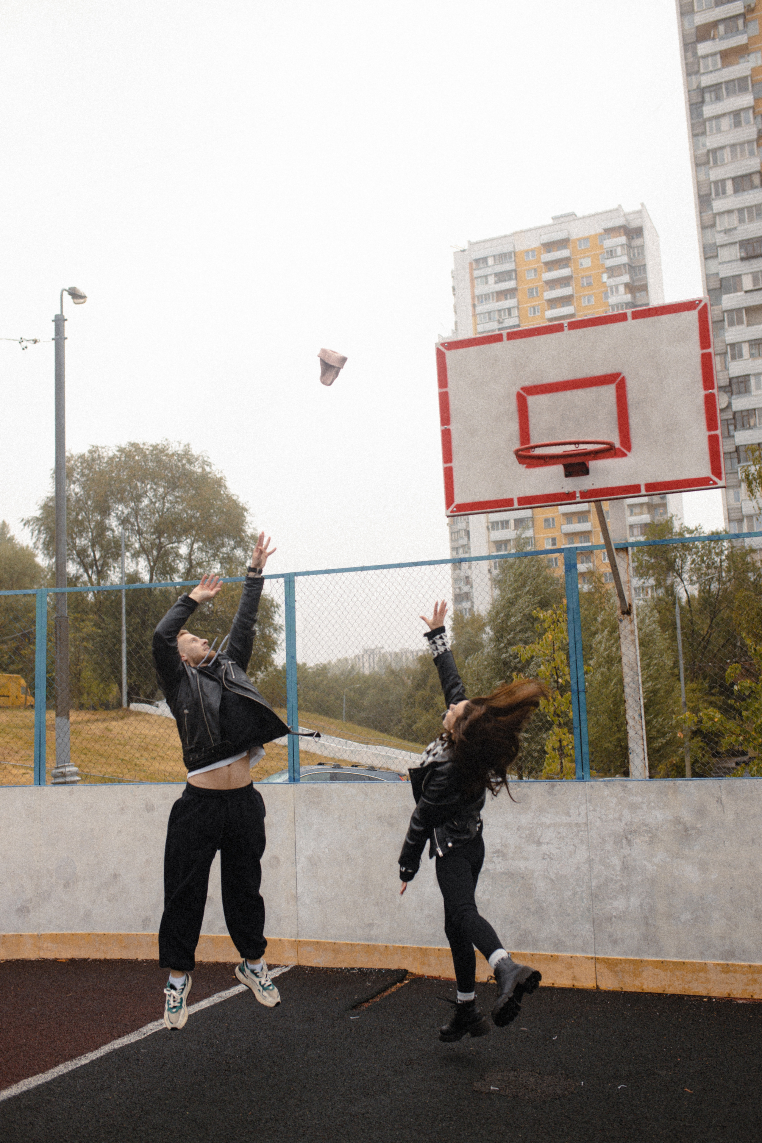 Романтика городских окраин. Свадебный и семейный фотограф в Санкт-Петербурге и Москве
