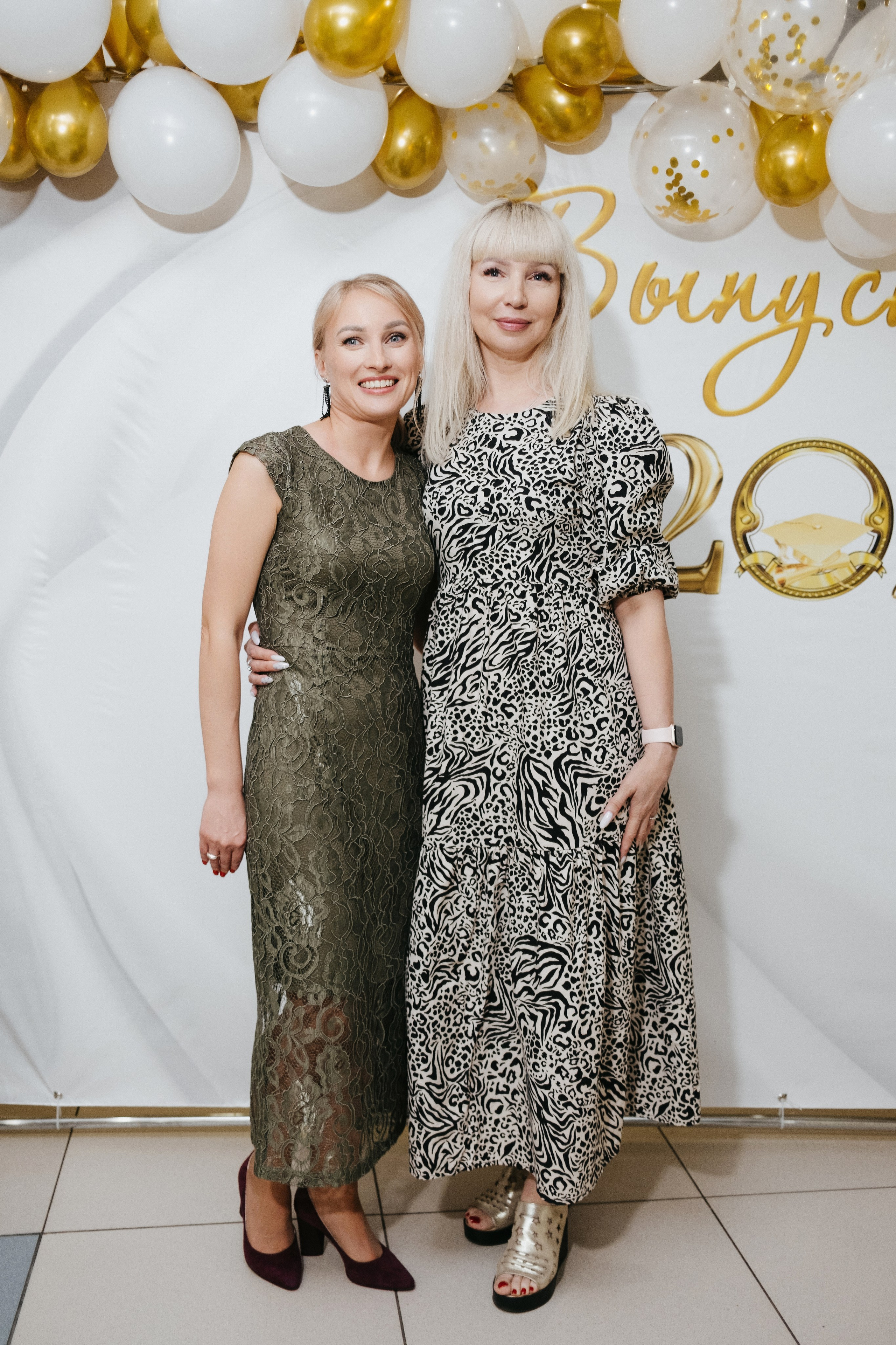 Выпускной 11 класс школы № 30. Свадебный и репортажной фотограф Денис Ожигин в Краснодаре и Краснодарском крае