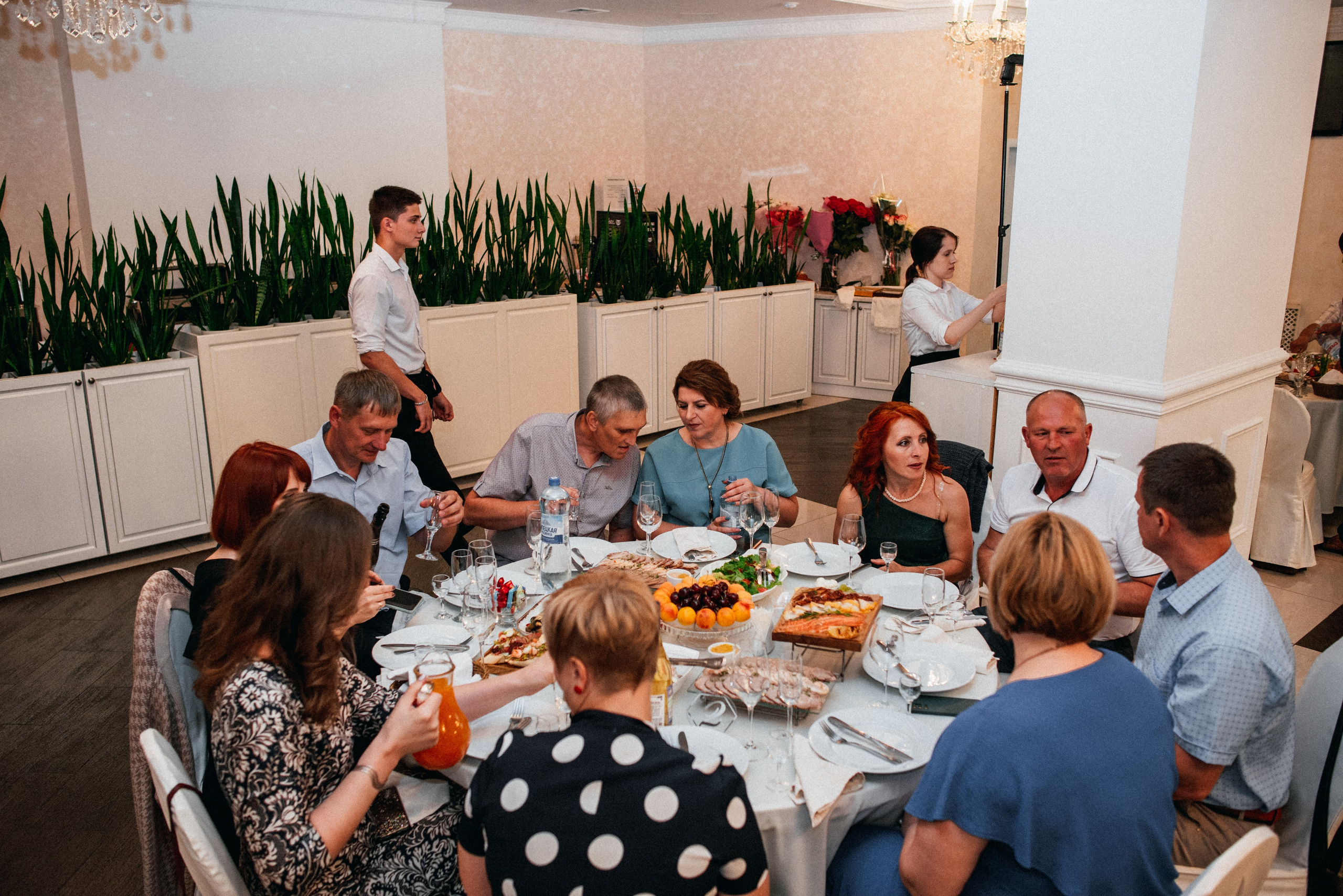 Свадебная съемка (съемка банкета). Свадебный фотограф — фотограф на свадьбу в Воронеже — Свадебное фото