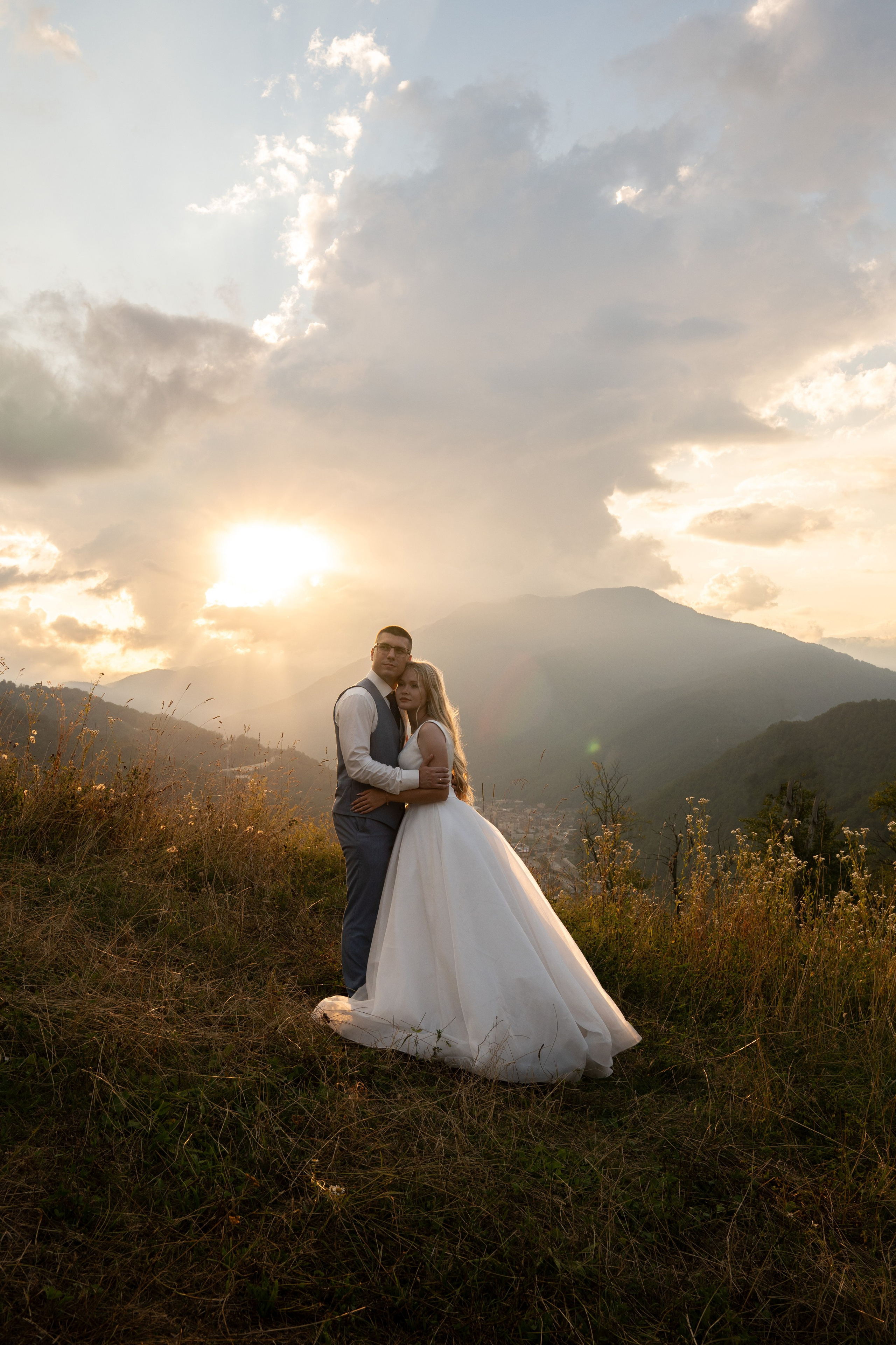 Свадебный фотограф Сочи Адлер Красная поляна фототур на кабриолете. Свадебный фотограф в Сочи и Адлере — Фотосессии на море и в горах | Виктор Рогулев