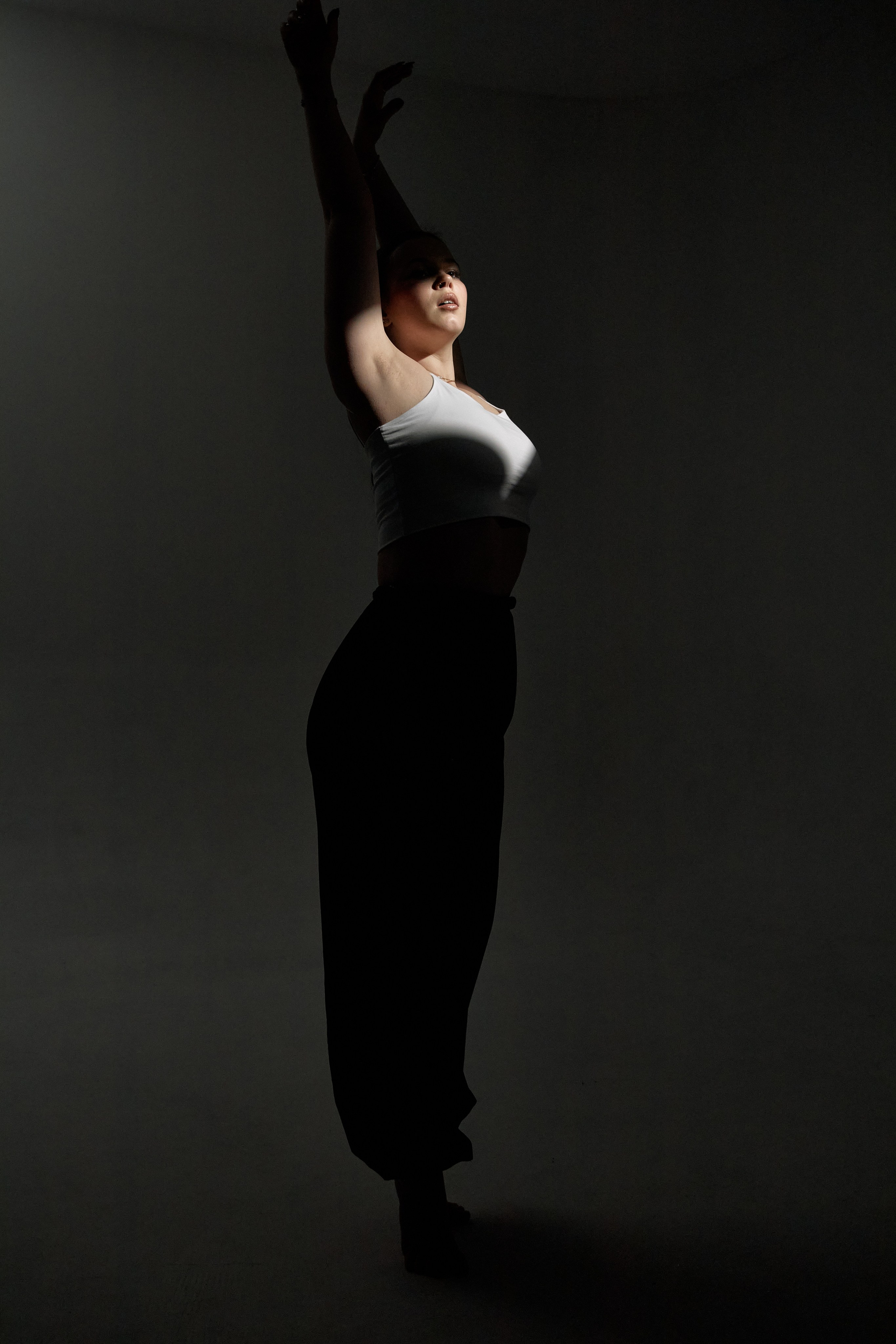 Танец. Фотограф Алексей Яковлев