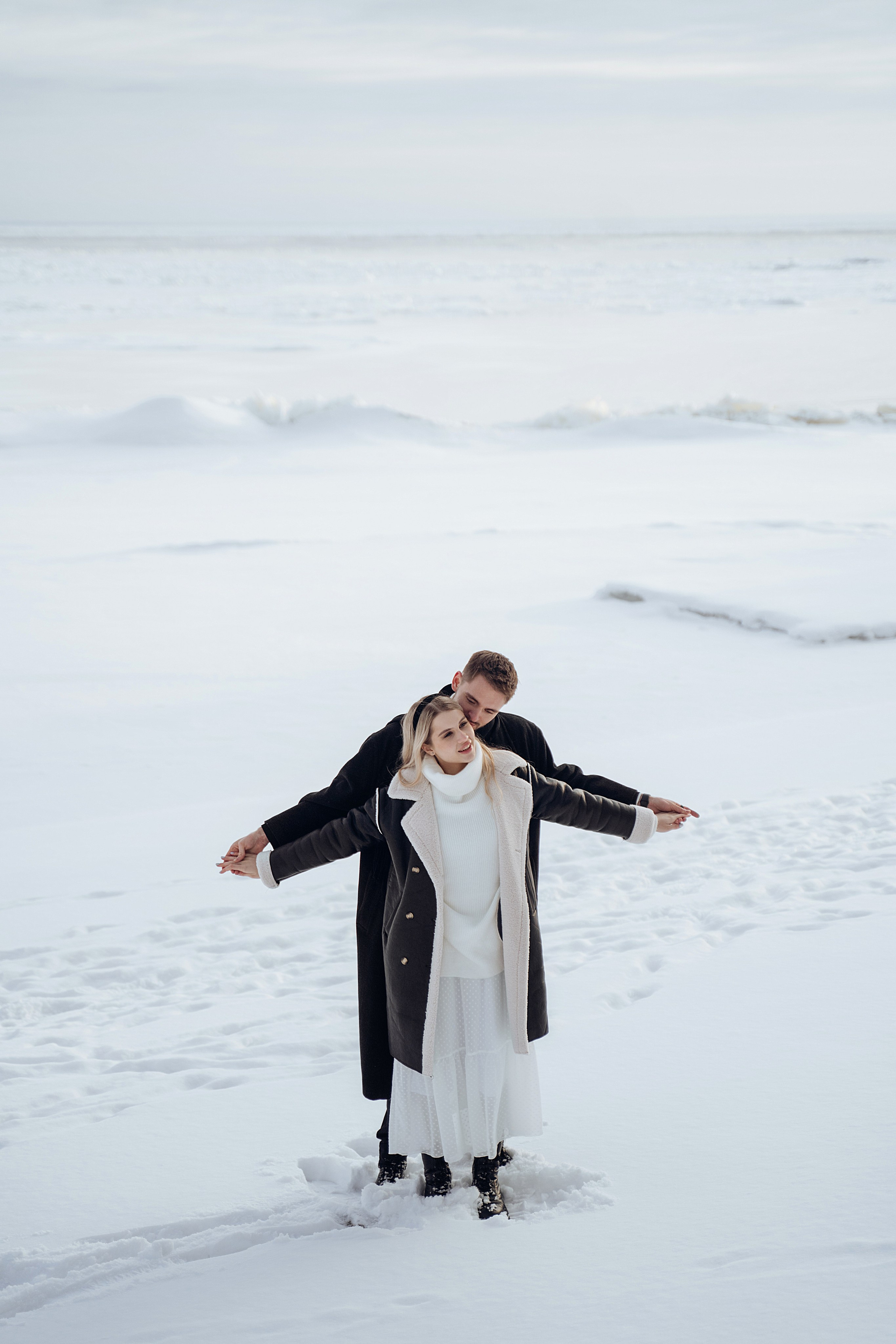 Love Story зимняя прогулка. Свадебный фотограф