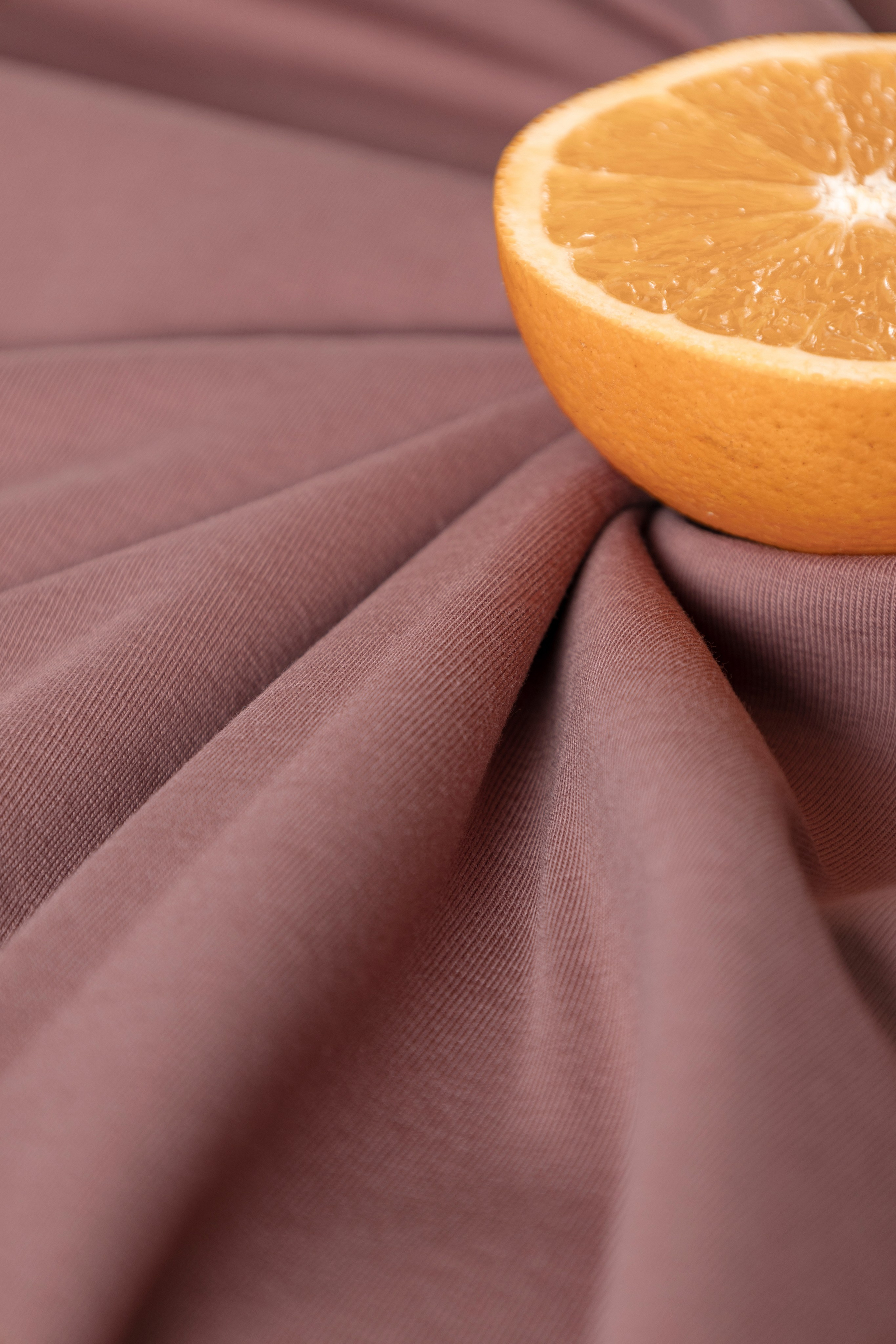 Фотографии изделий из ткани. Предметный фотограф в Москве и Московской области