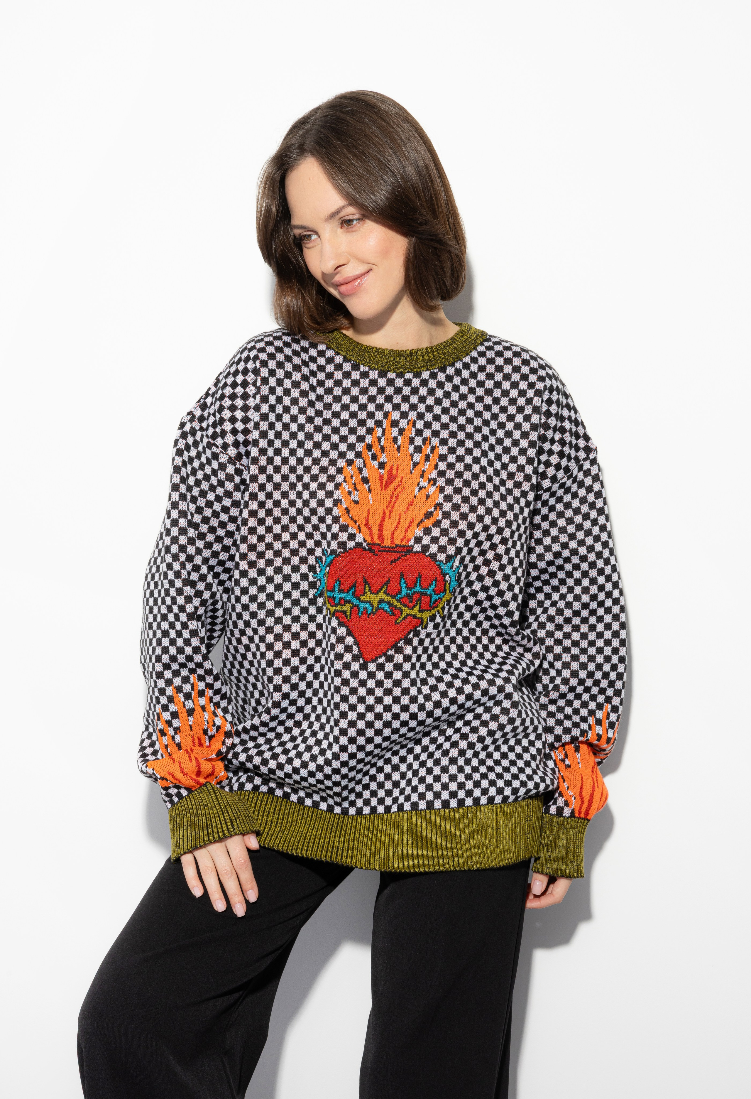 Кейс: Фотосъемка свитеров «Behind the scenes» для Lamoda в СПб