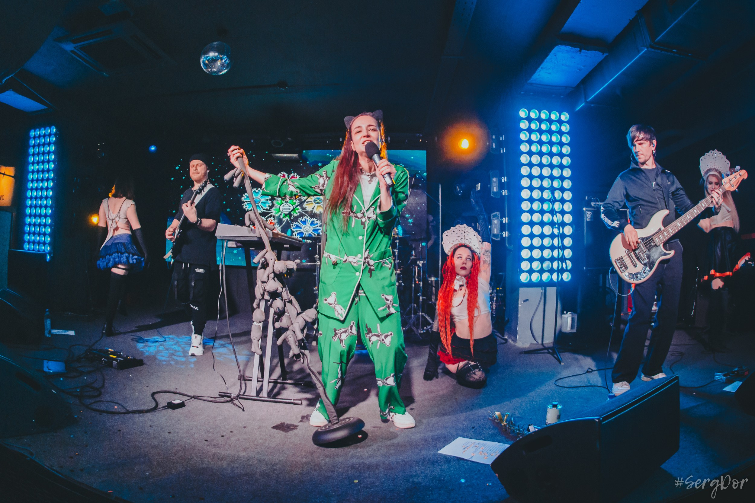 Дайте два, Мумий Тролль бар, Москва, Д2, МТ, День рождения группы, Юбилей, Люся Махова, презентация альбома, Простые радости в краю беспечных зомби, 26.11.2023, SergDor, 26 ноября 2023 года, #SergDor