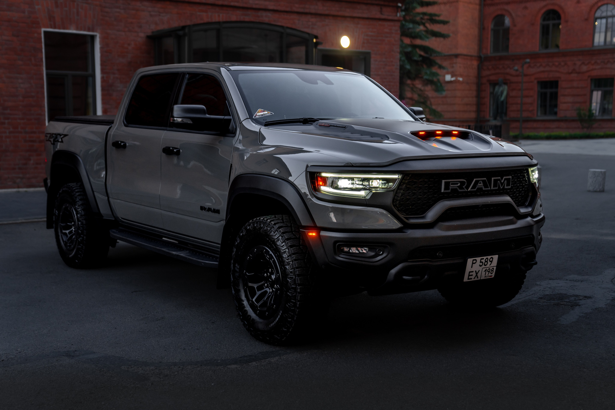 Фото для продажи авто. Фотограф в Санкт-Петербурге Мария Александрова