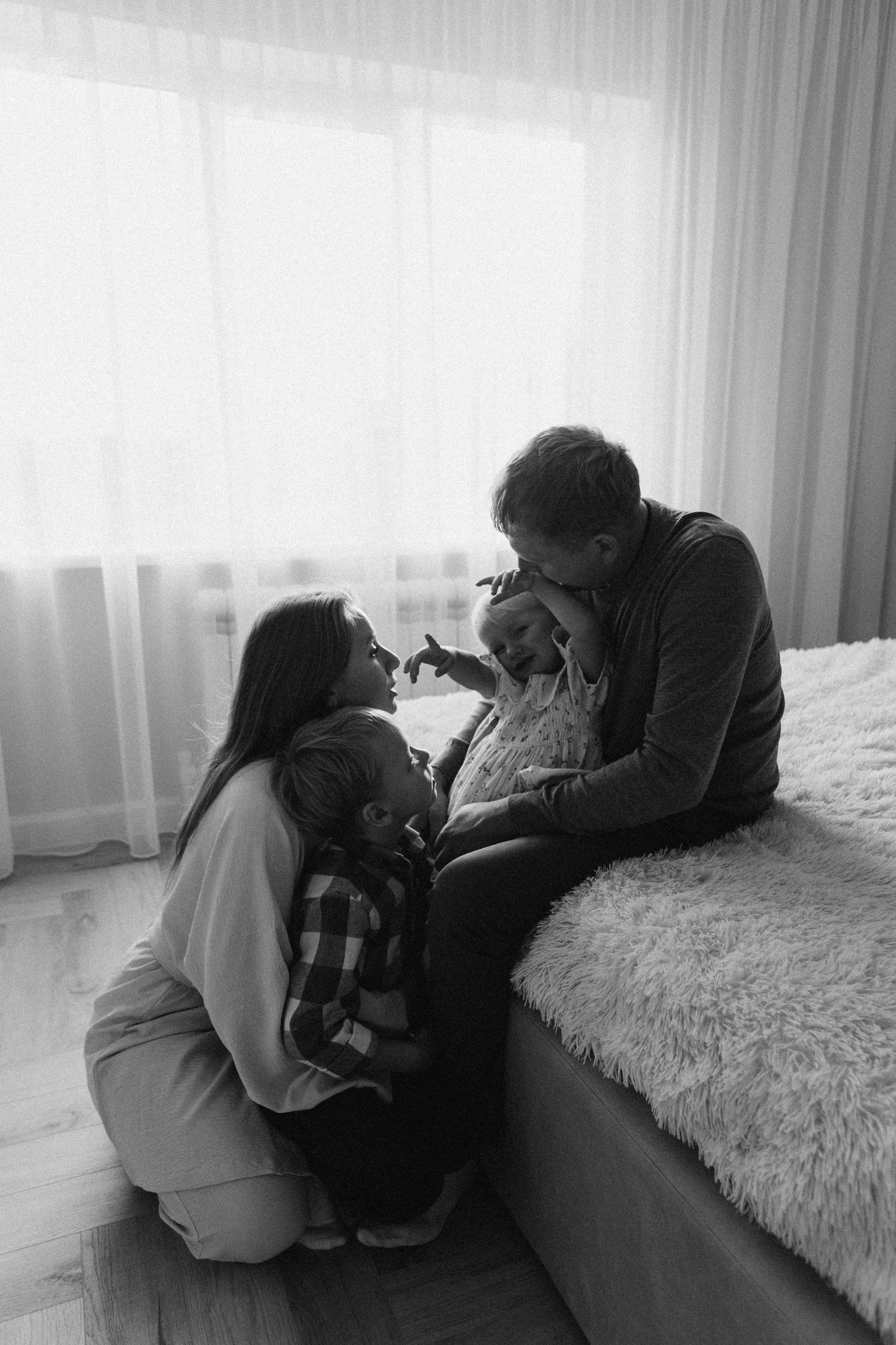 Таня, Вася, Саша и Лена