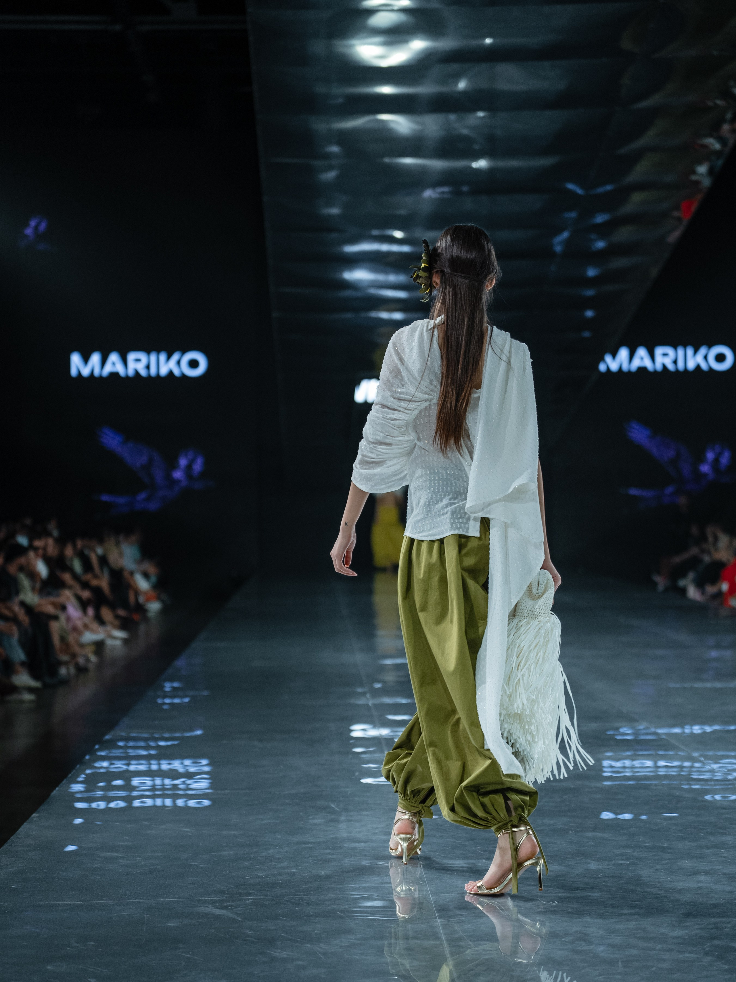 Visa Fashion Week Pre-Fall Mariko. Сайт Алматинского НЮ АРТ, будуар и фэшн фотографа Дениса Карпенко