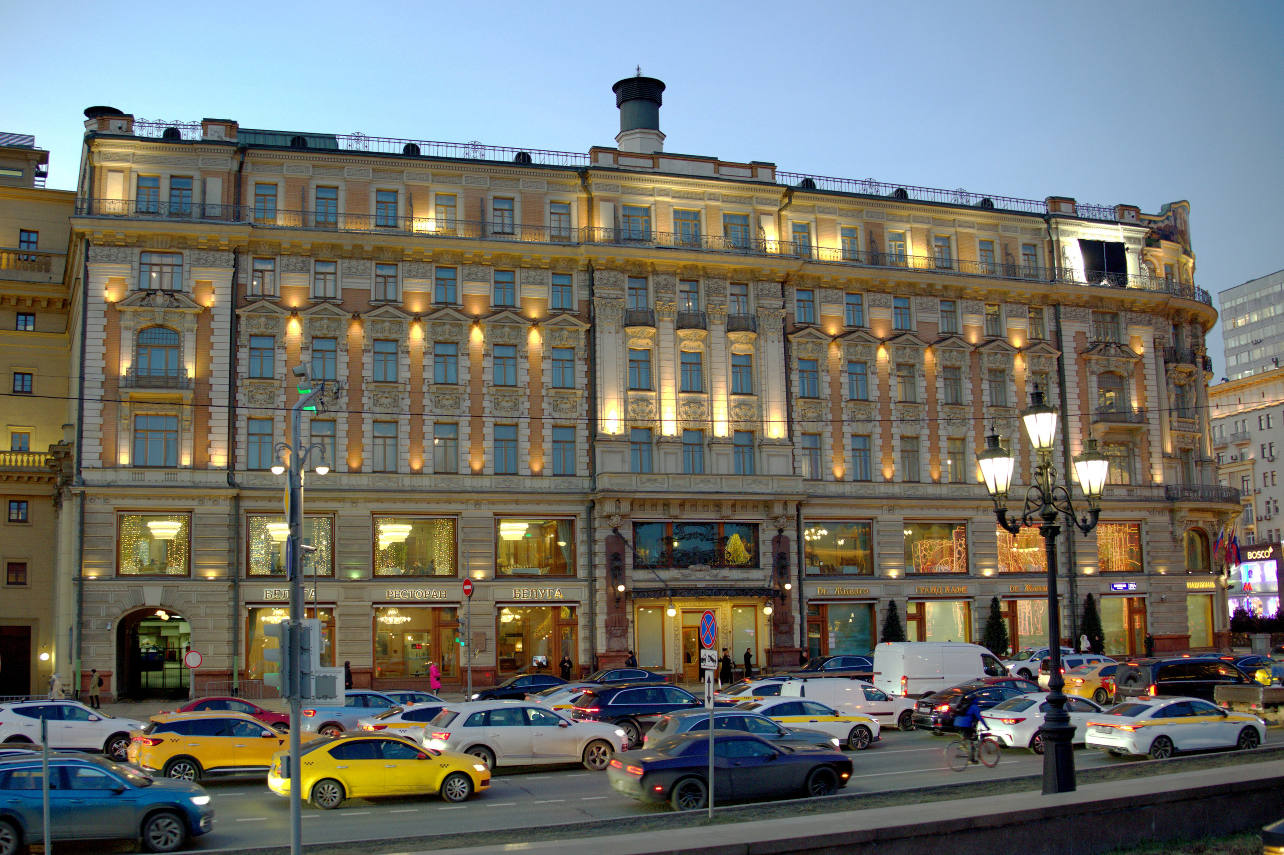 МОЙ ГОРОД. ФОТОГРАФ В МОСКВЕ СТАНИСЛАВ КОБЗЕВ