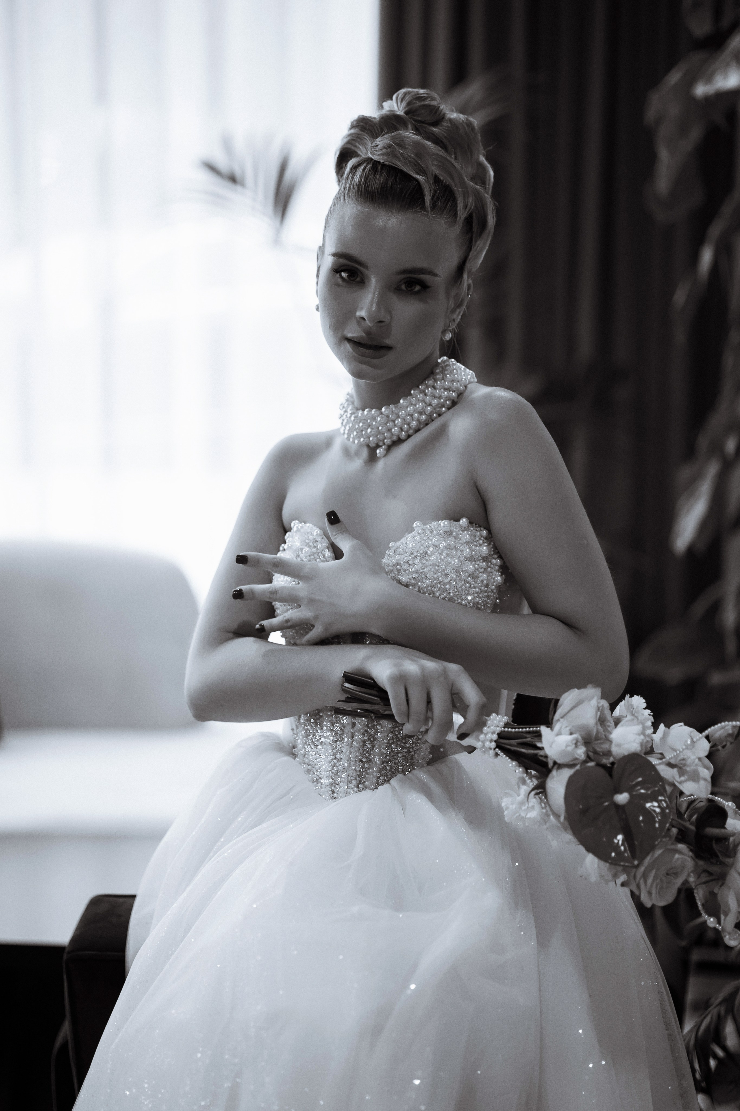 Локация отель Акрон платья салон Свадебный Мир модель Арина. Свадебный и семейный фотограф Татьяна Ласкина в Великом Новгороде