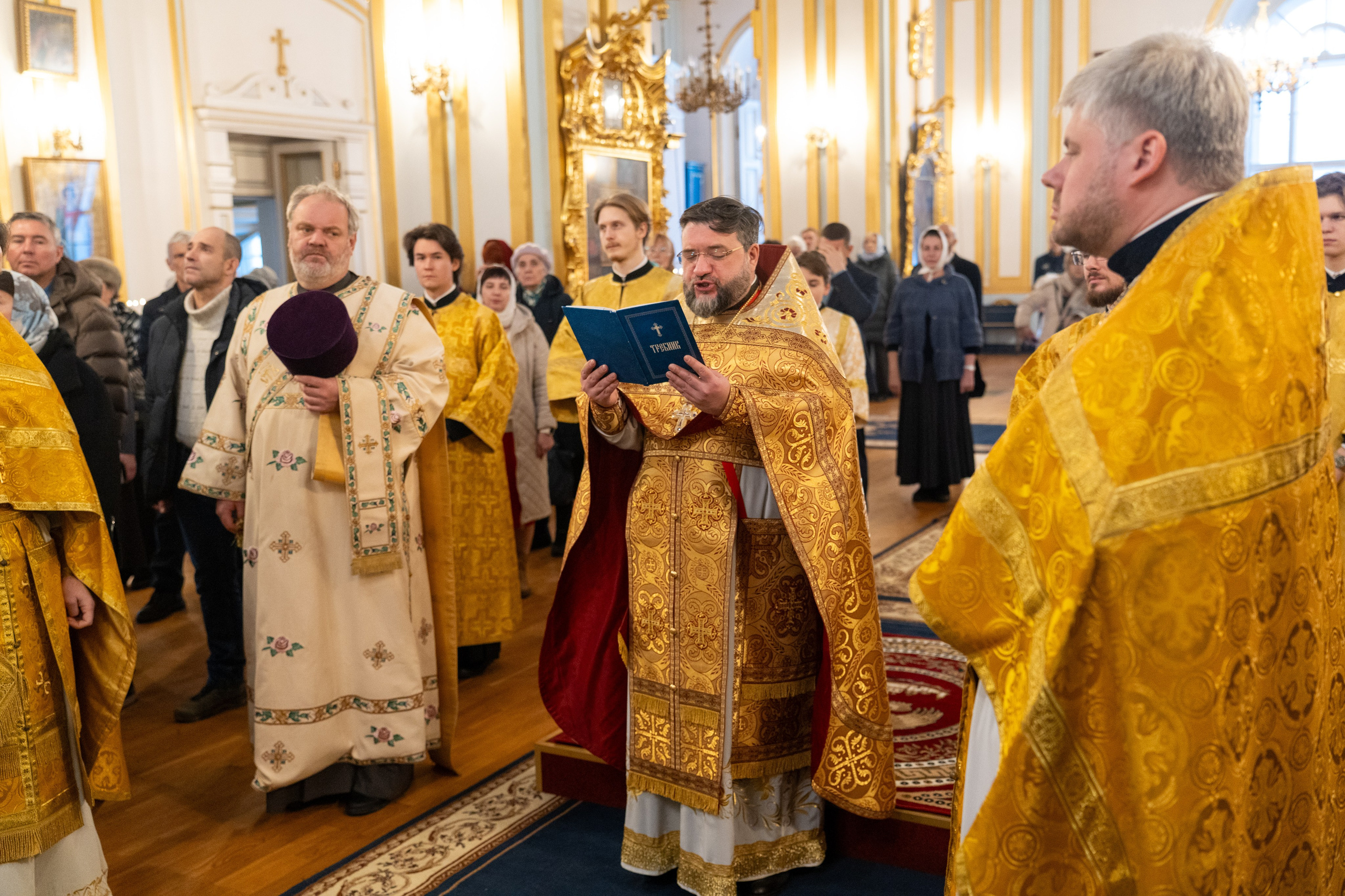 Неделя 30-я по Пятидесятнице, пред Рождеством Христовым, святых отец. Предпразднство Рождества Христова. Вмц. Анастасии Узорешительницы. НИКОЛО-БОГОЯВЛЕНСКИЙ МОРСКОЙ СОБОР