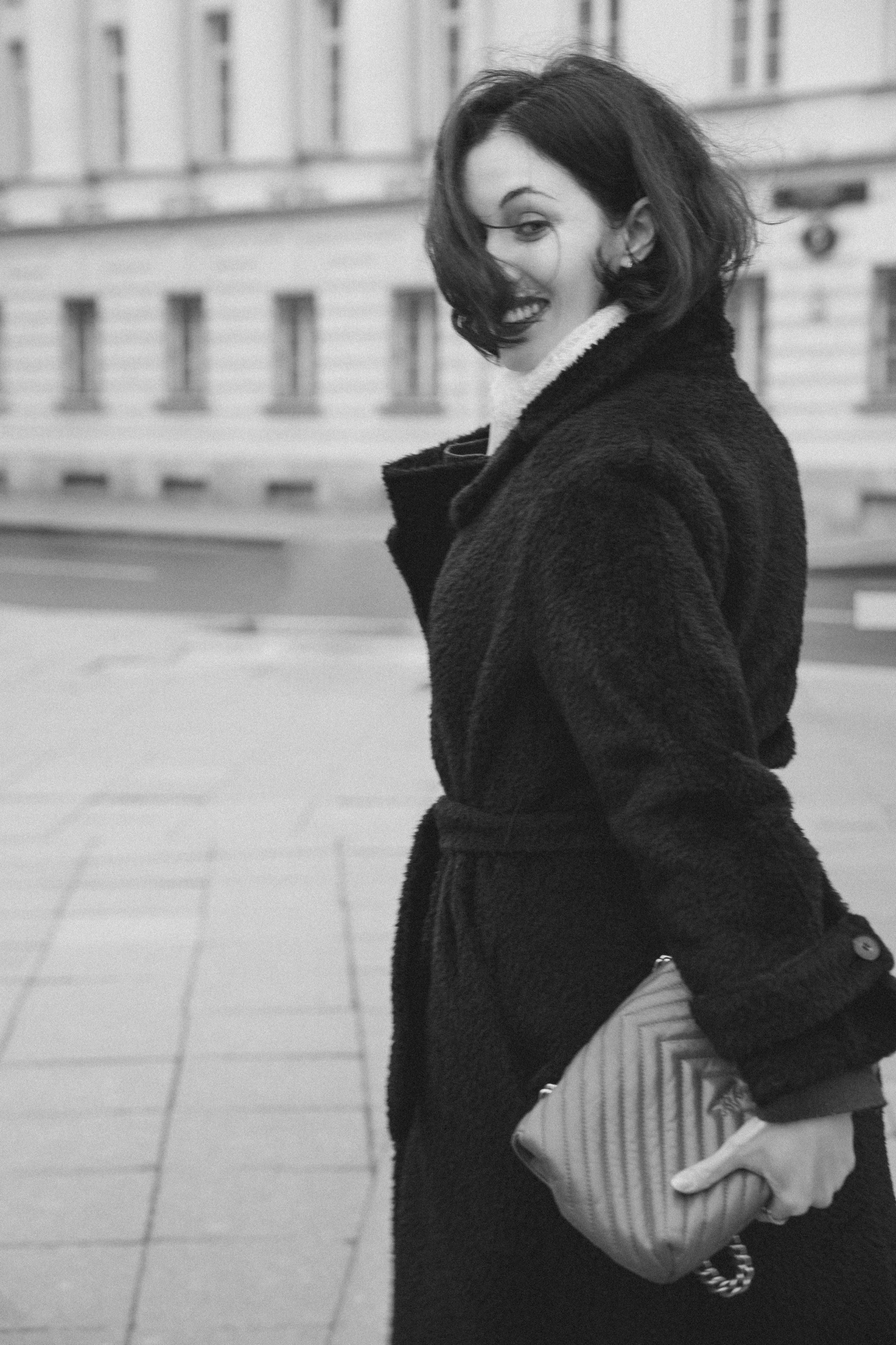 ОЛЯ. Я фотограф из Москвы к Вашим услугам