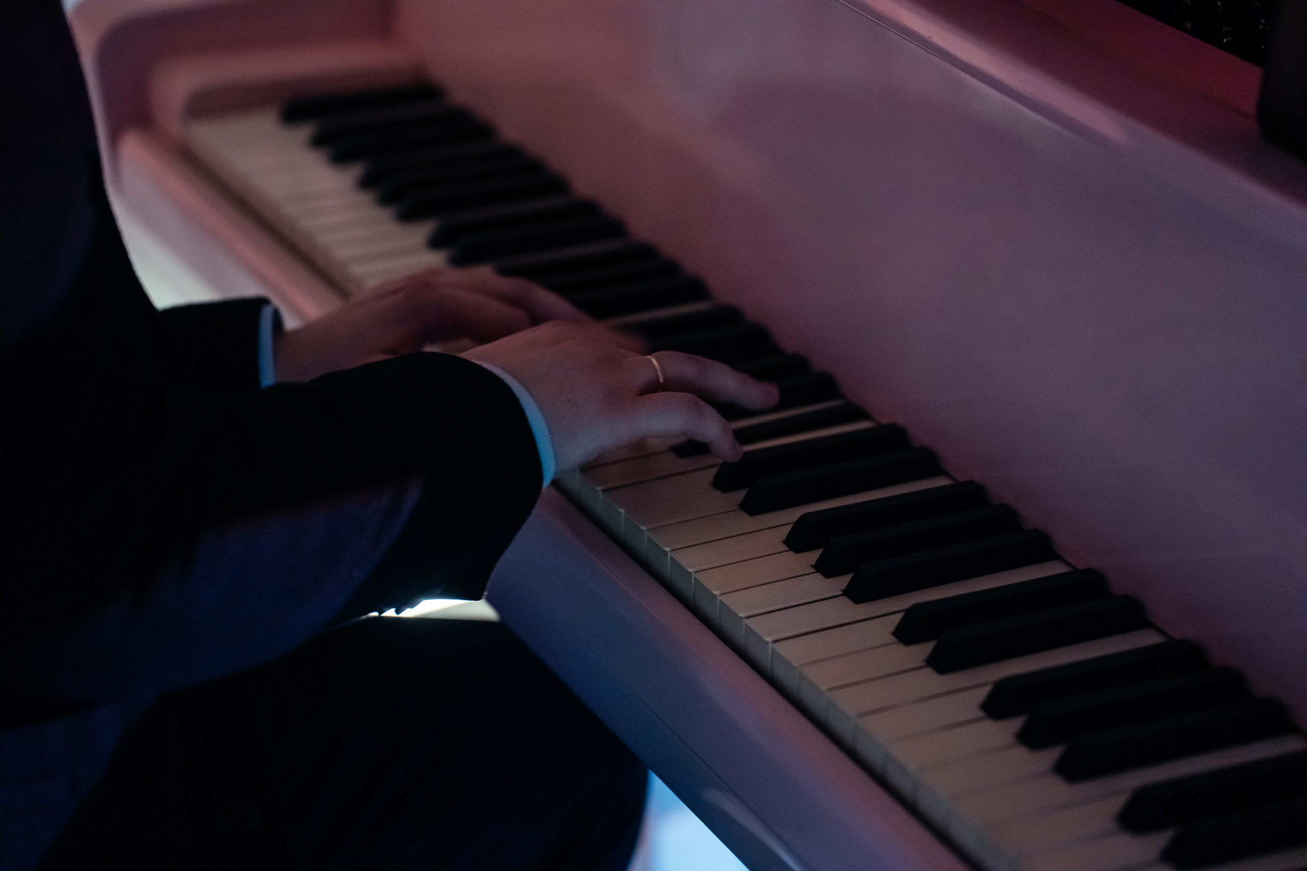 8 марта (суббота). BENUAR Restaurant