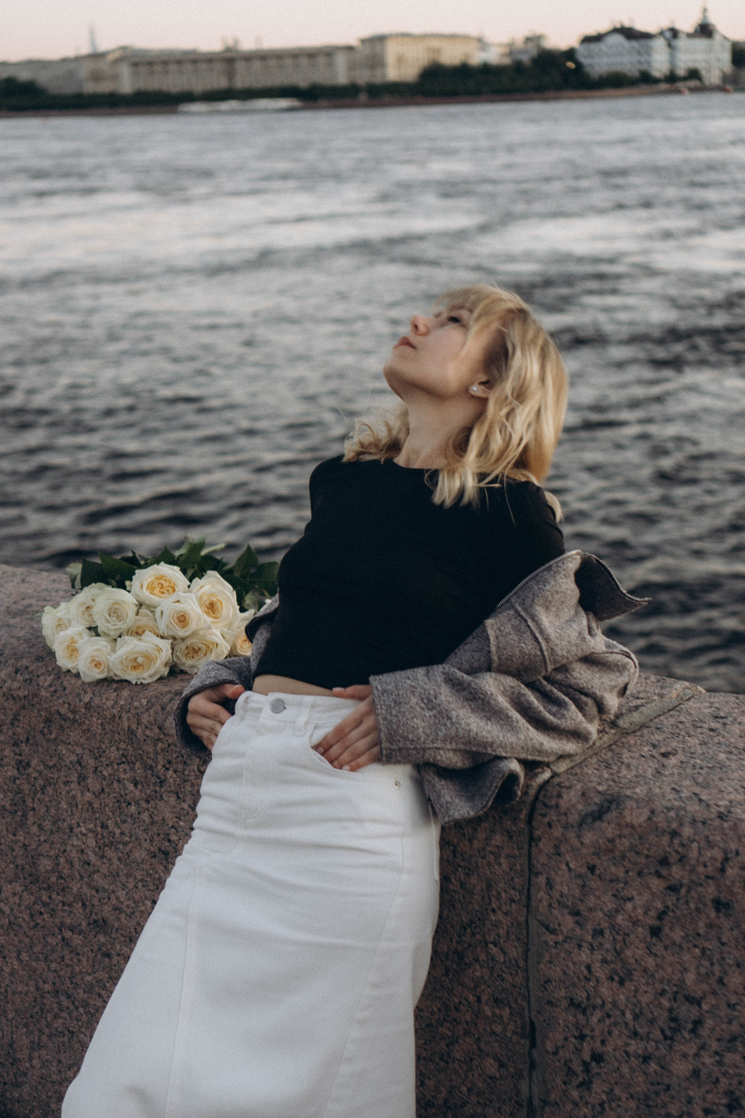 ПРОГУЛКА ПО ГОРОДУ В БЕЛЫЕ НОЧИ (другой вариант). Профессиональный фотограф, Санкт-Петербург — Виктория Богомолова