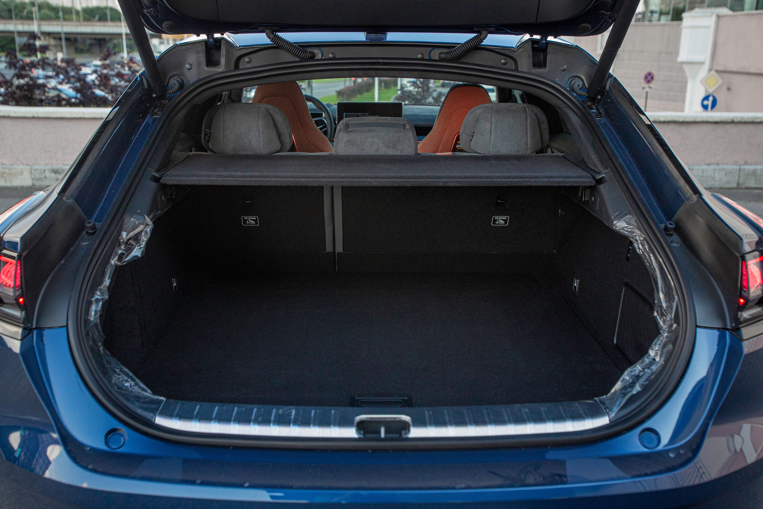 Zeekr 001. Автомобильный фотограф в Москве Андрей Емельянов