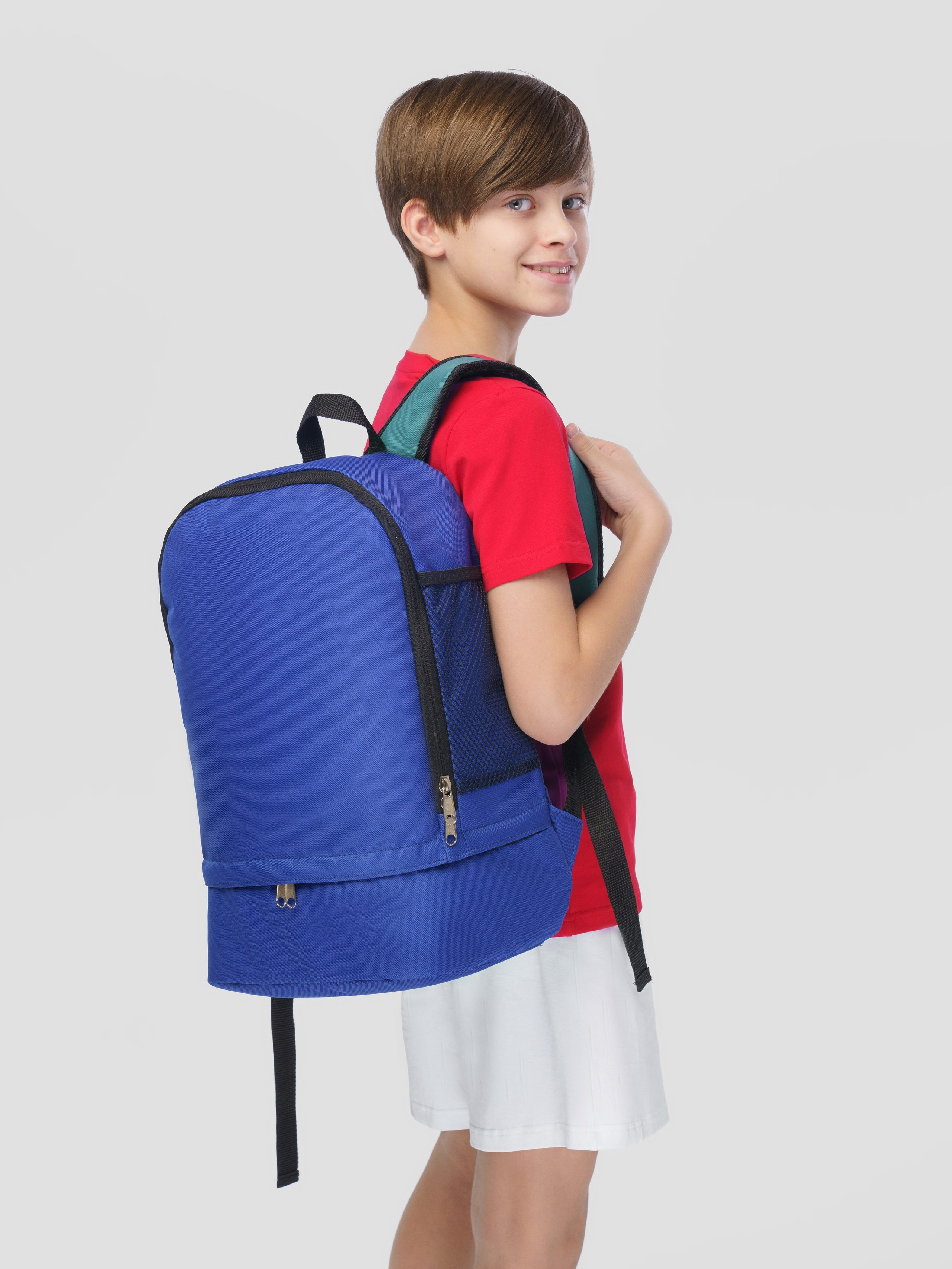 Дети (каталог). КЕД Студия-контент агентство полного цикла СПБ. Создаём фото, видео и контент, который помогает брендам и селлерам продавать больше