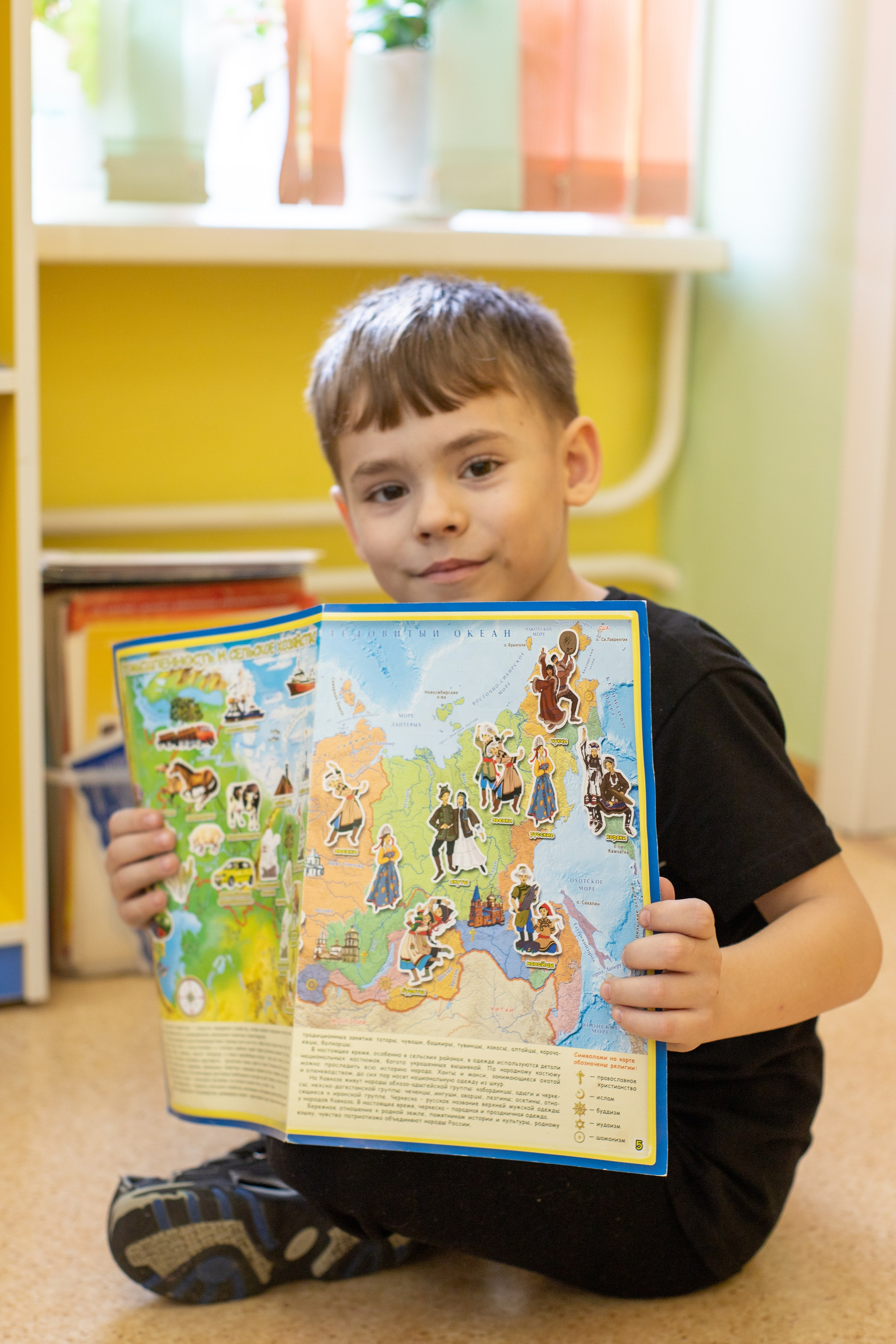 Альбомы с самого детства. +79237847111