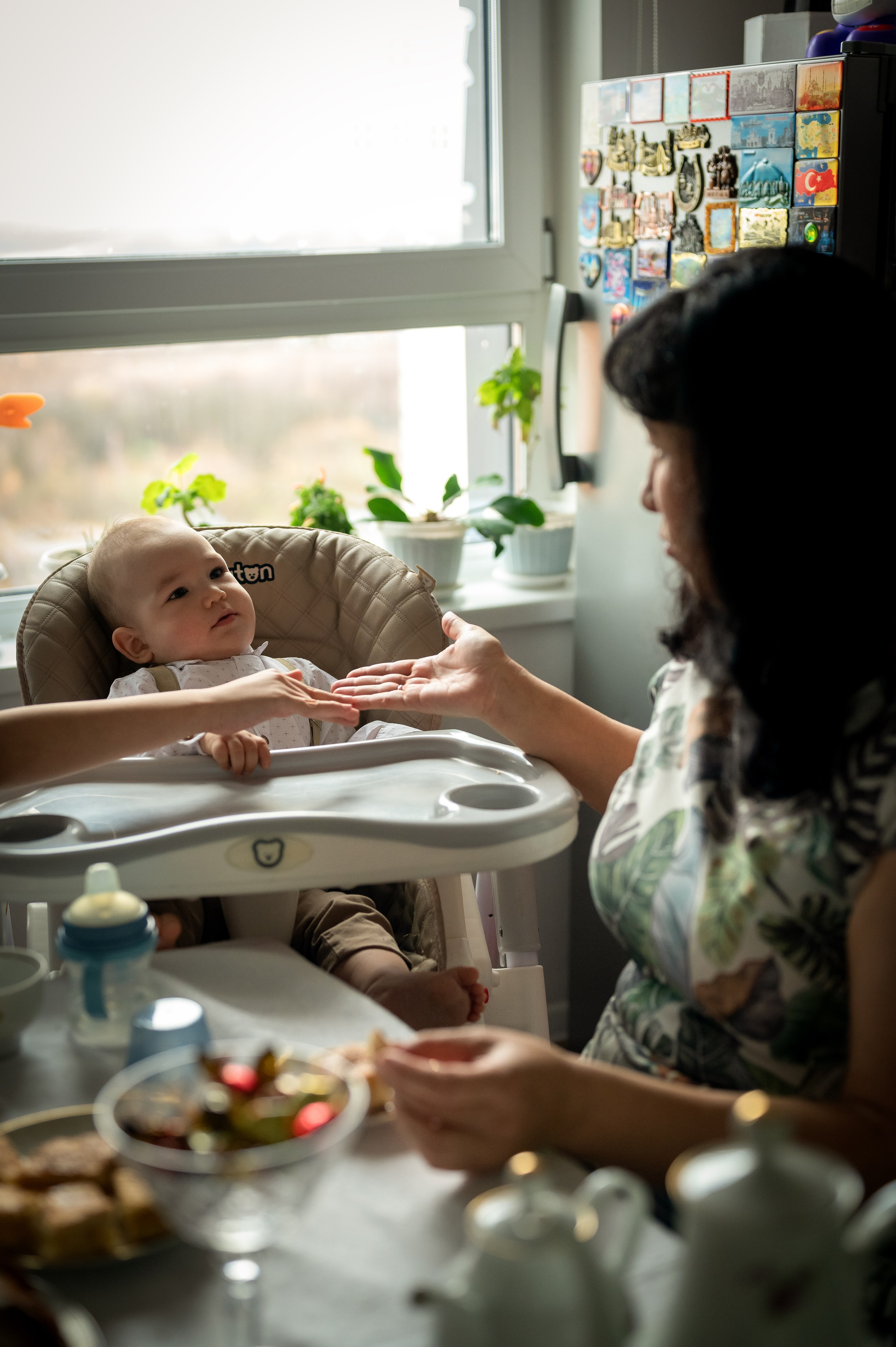 Родители с новорожденным малышом. Фотограф новорождённых, семейный, школьный в городе Калуге Евгения