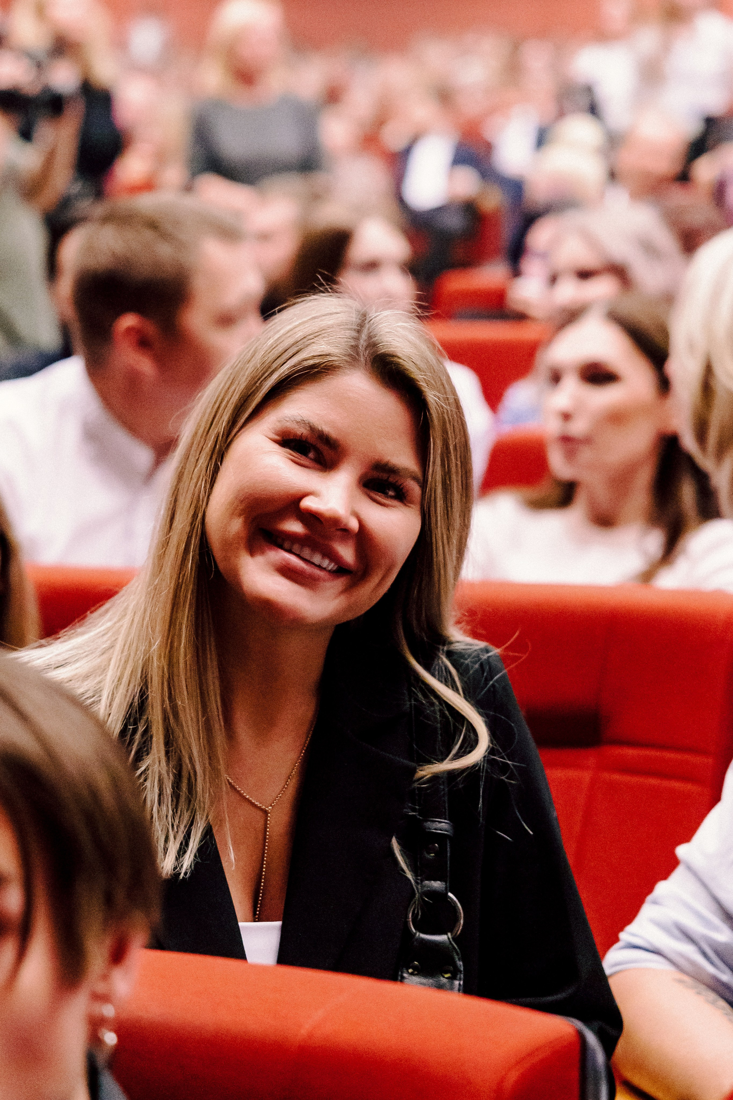 Народная премия Е1 2023. Лёшка Варзегов — фотограф