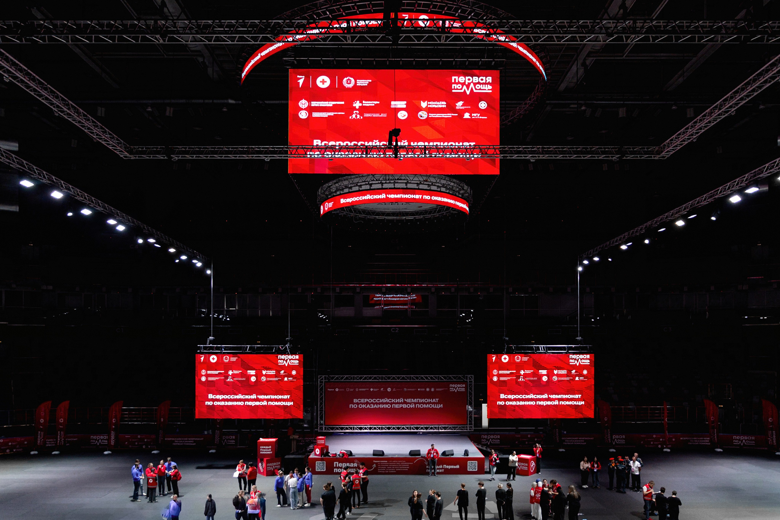 ПЕРВАЯ ПОМОЩЬ | САРАНСК. Репортажный фотограф Сурков Артем Москва