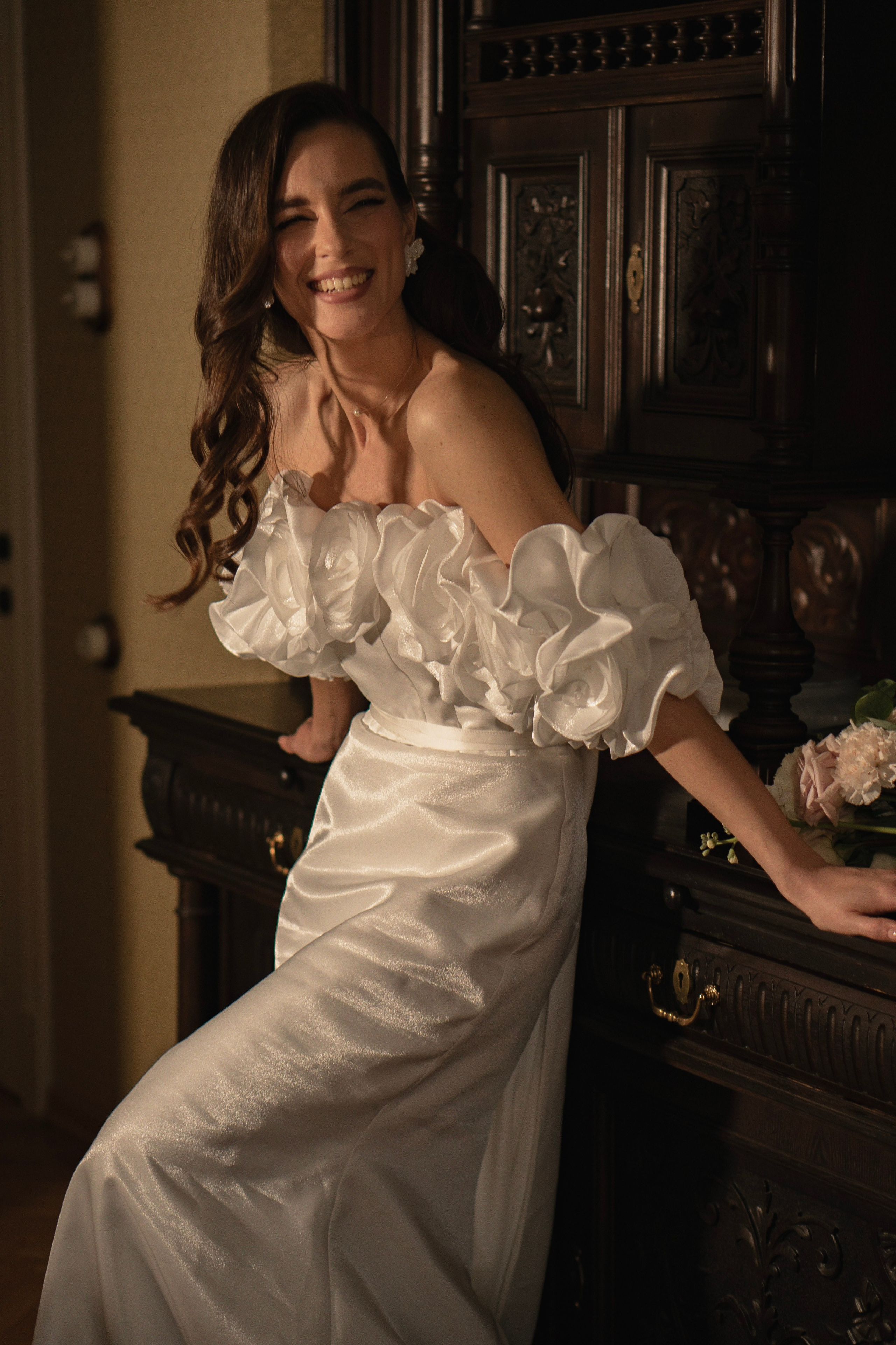 Свадебная в ретро-квартире. Фотограф Арина Шмакова