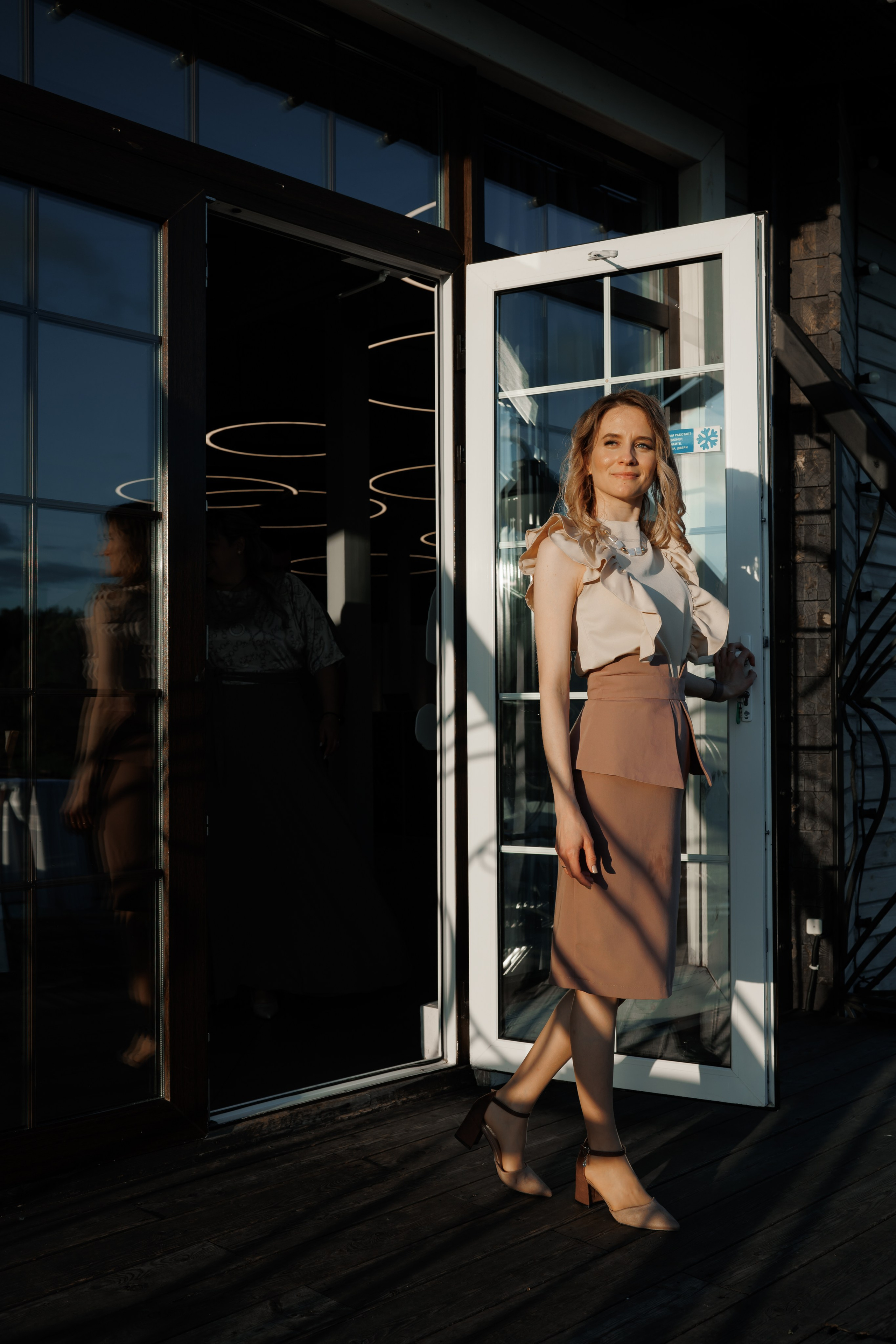 Регистрация в отеле Fish Point, ЗАГС Бутово, прогулка в Остафьево. Свадебный и репортажный фотограф (Москва, Королев и другие)