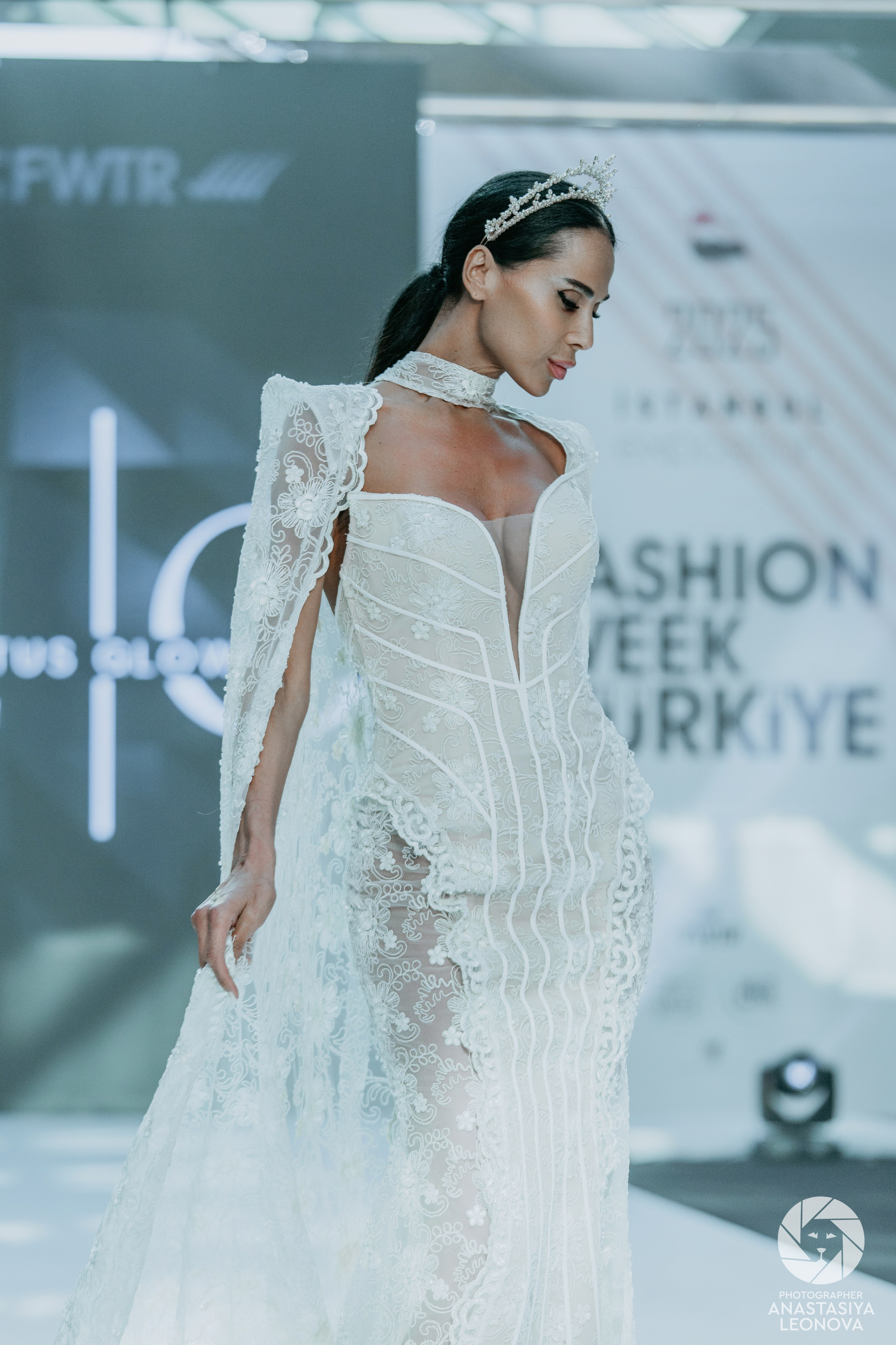Fashion Week Türkiye [spring, 2025]. Anastasia Leonowa