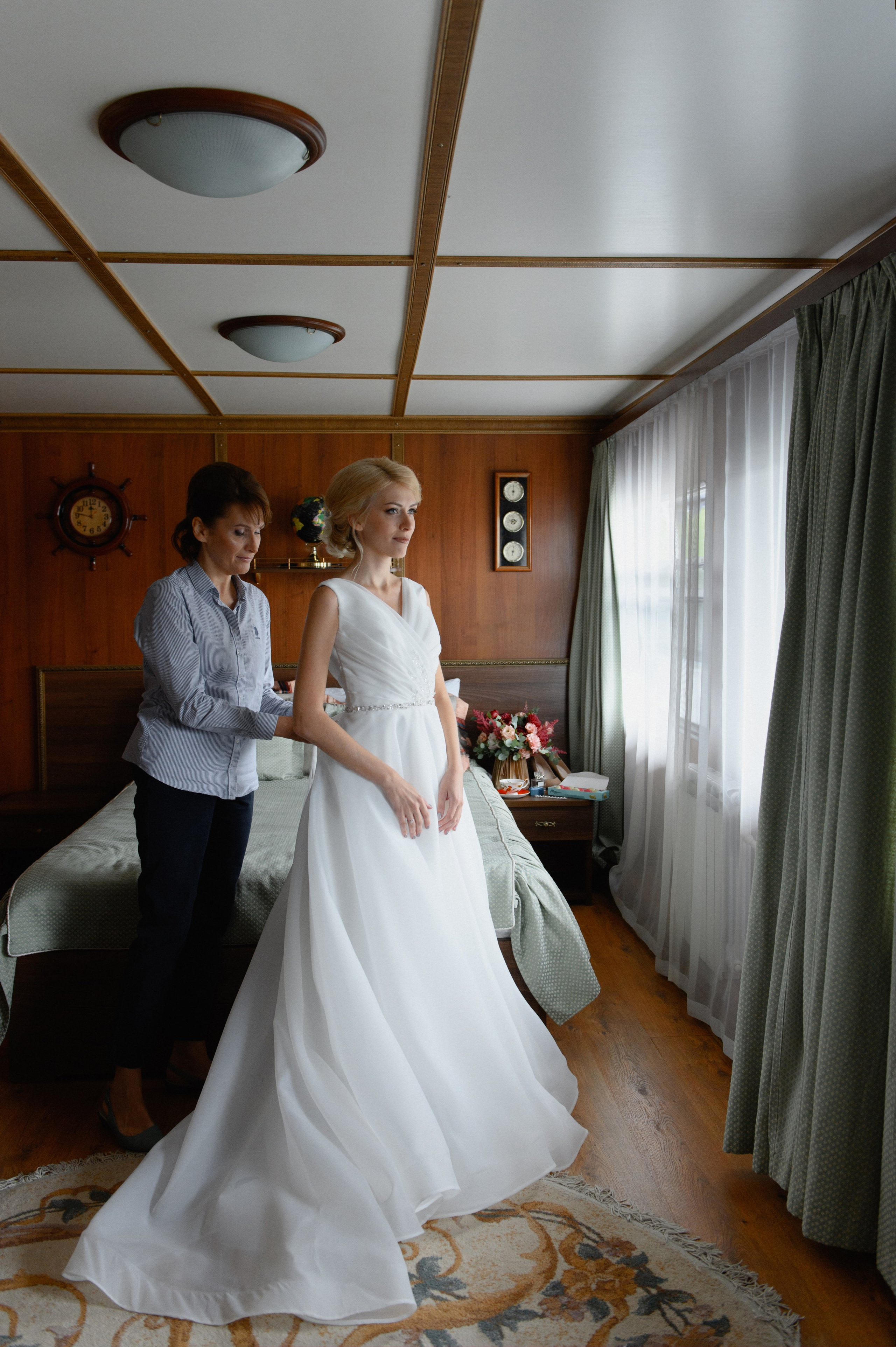 Свадебная фотосессия в яхт-клубе. Семейный и свадебный фотограф в Москве Татьяна Николаева