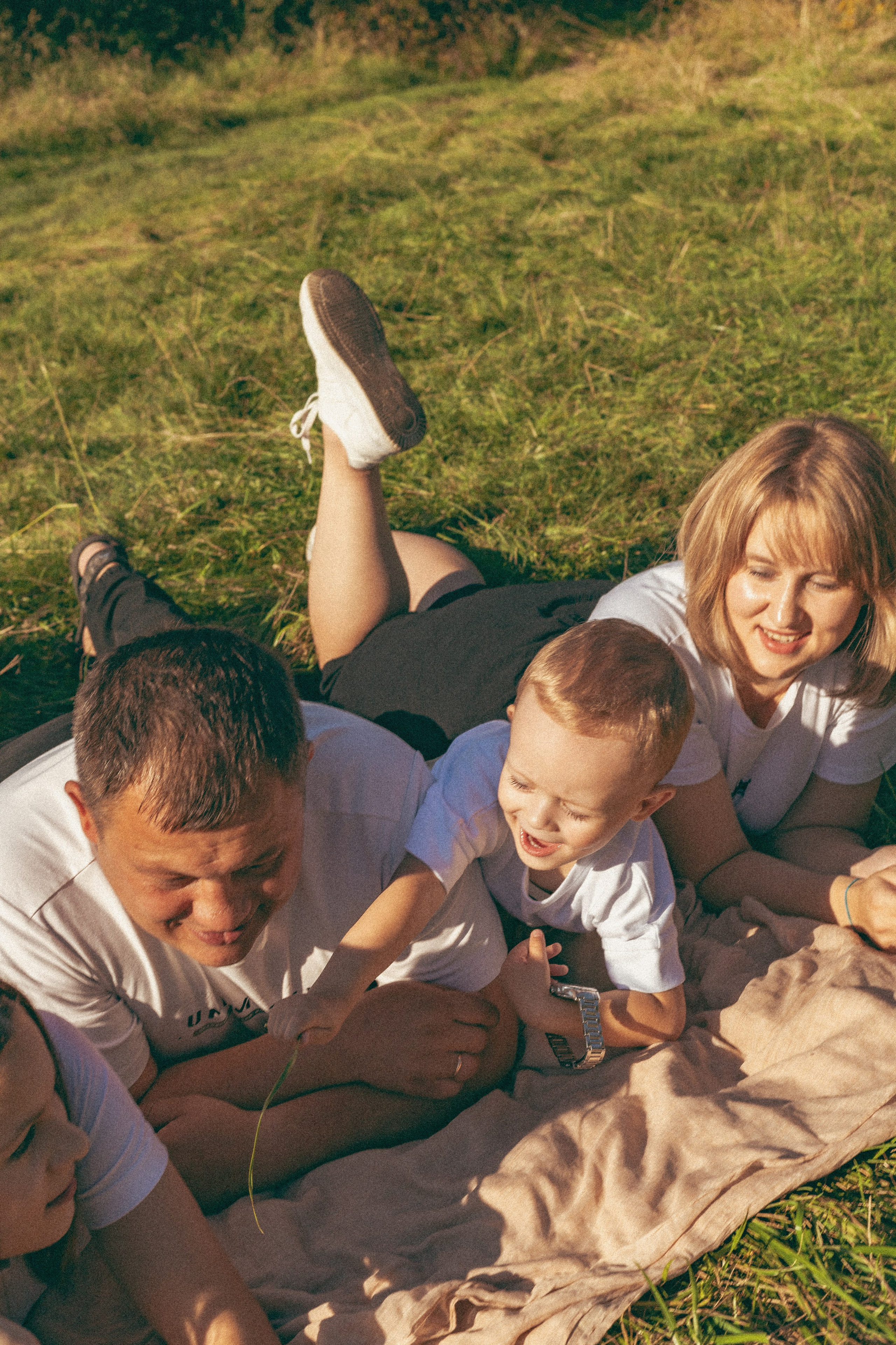 Семейная фотосессия на природе в Ангарске. Фотограф Ангарск Александра Зарубина