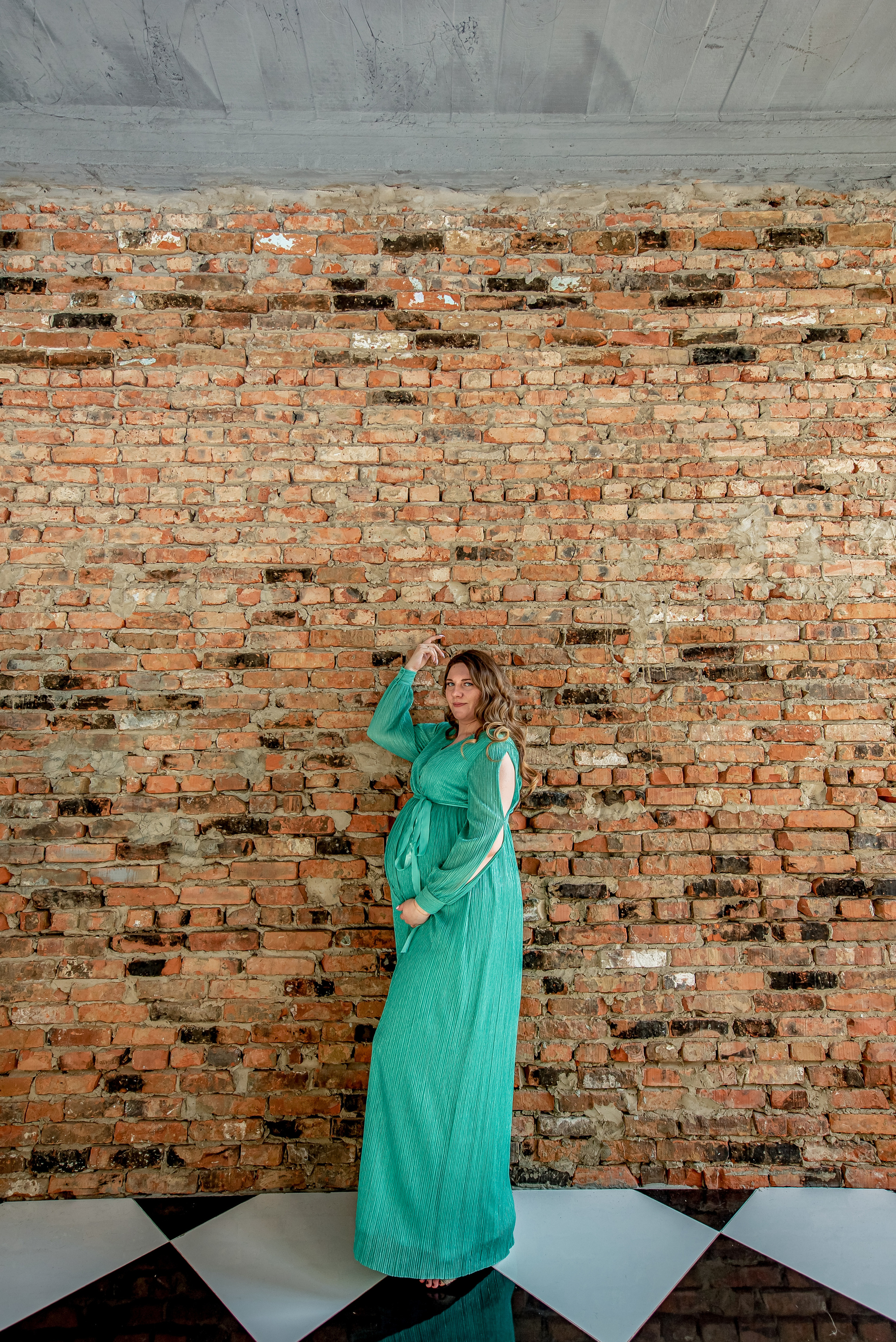 Съемка «в ожидании» для нежной Кристины в студии Романс. Ольга Ли свадебный семейный фотограф Иркутск