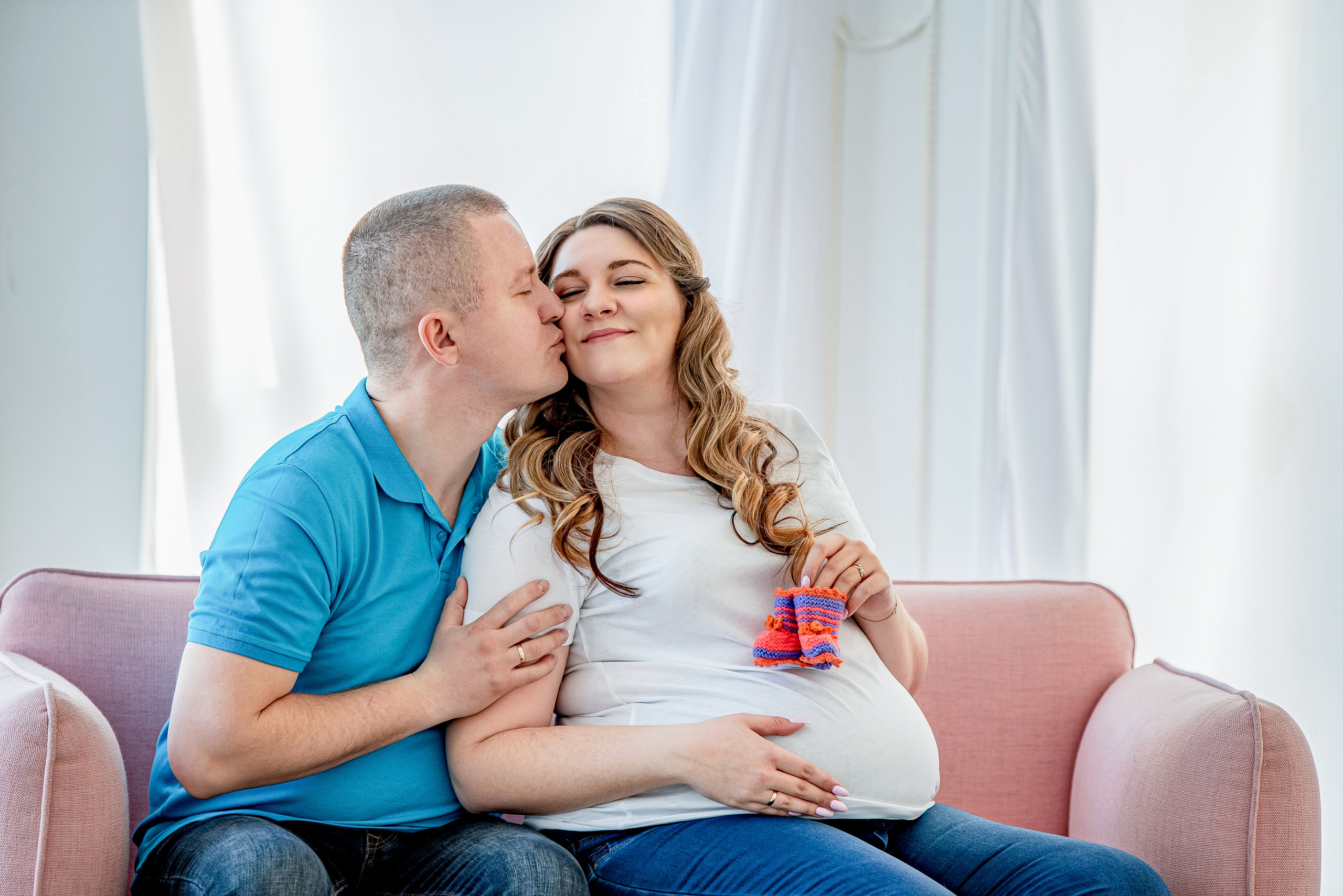 Съемка «в ожидании» для нежной Кристины в студии Романс. Ольга Ли свадебный семейный фотограф Иркутск