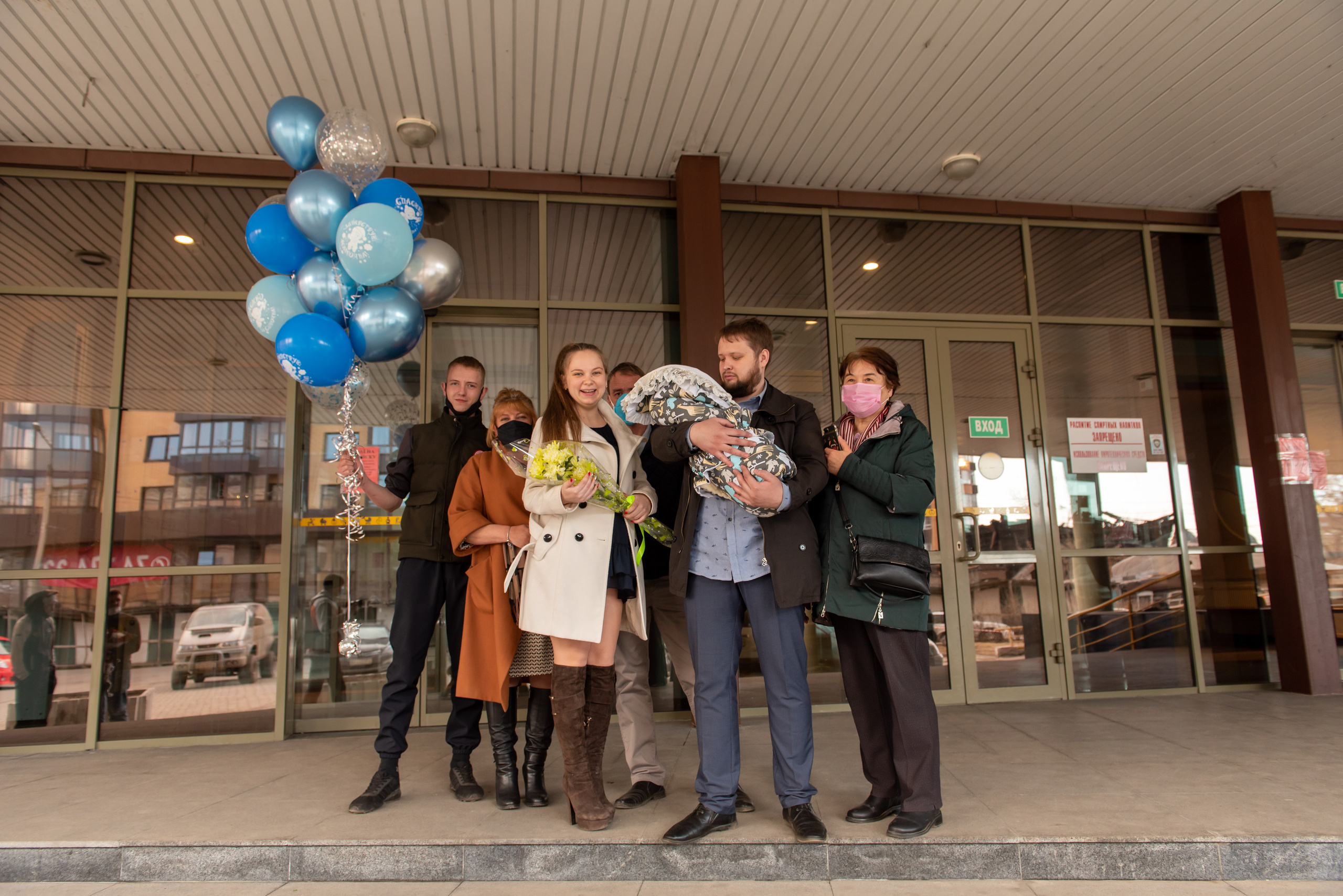 Фотосъемка выписки из роддома. Фотограф на выписку