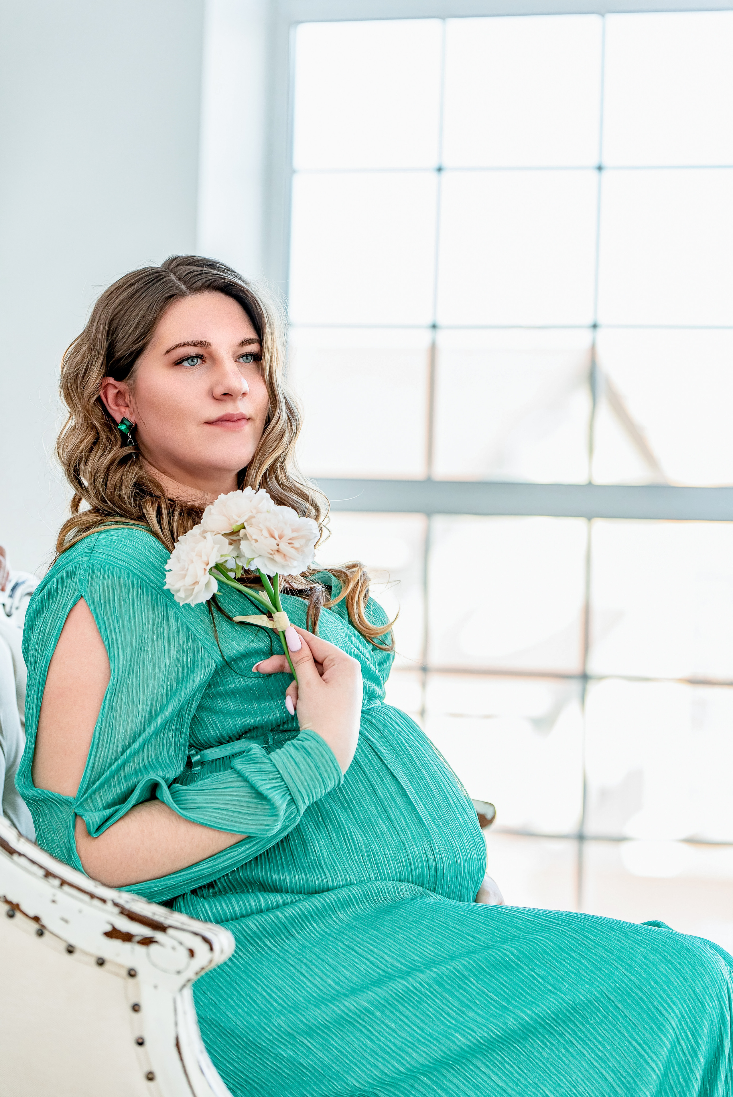 Съемка «в ожидании» для нежной Кристины в студии Романс. Ольга Ли свадебный семейный фотограф Иркутск