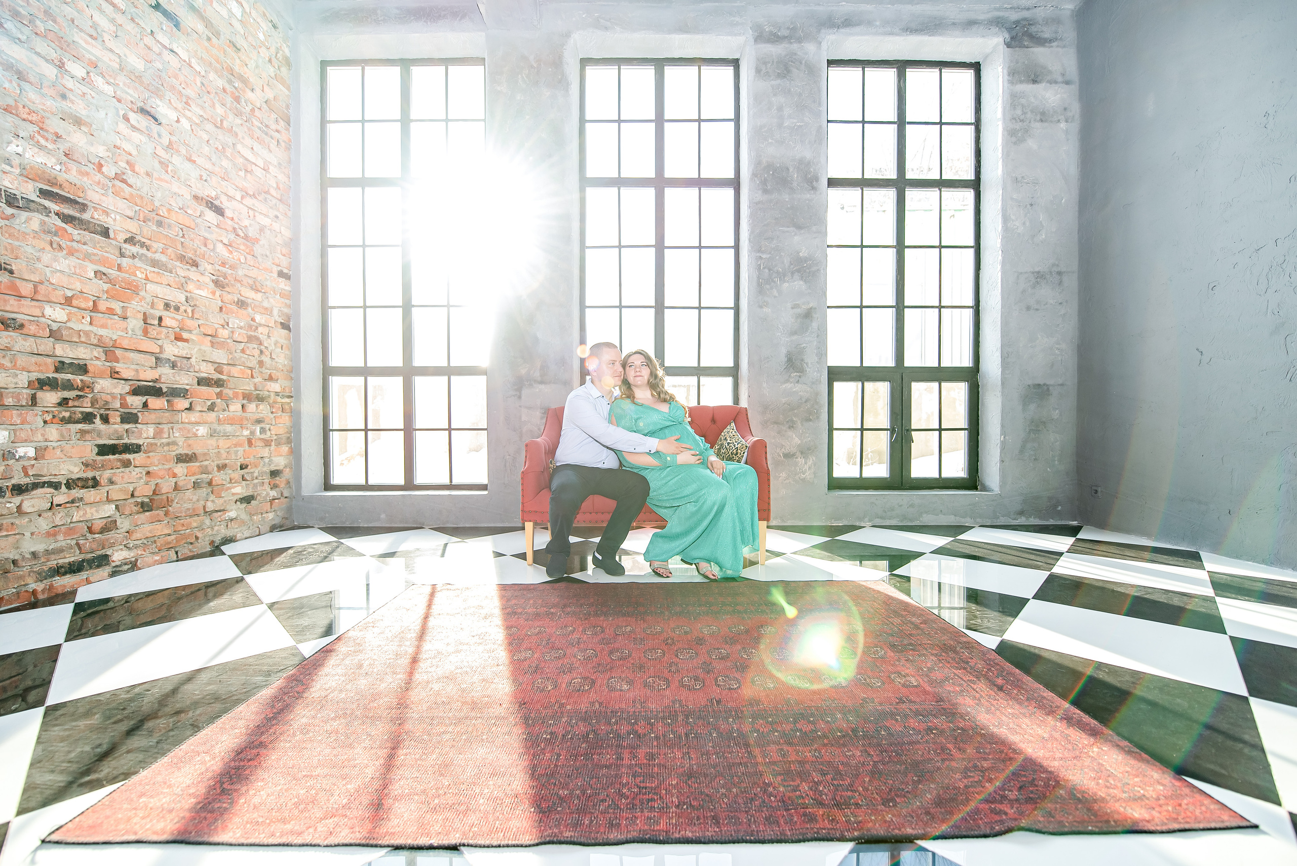 Съемка «в ожидании» для нежной Кристины в студии Романс. Ольга Ли свадебный семейный фотограф Иркутск