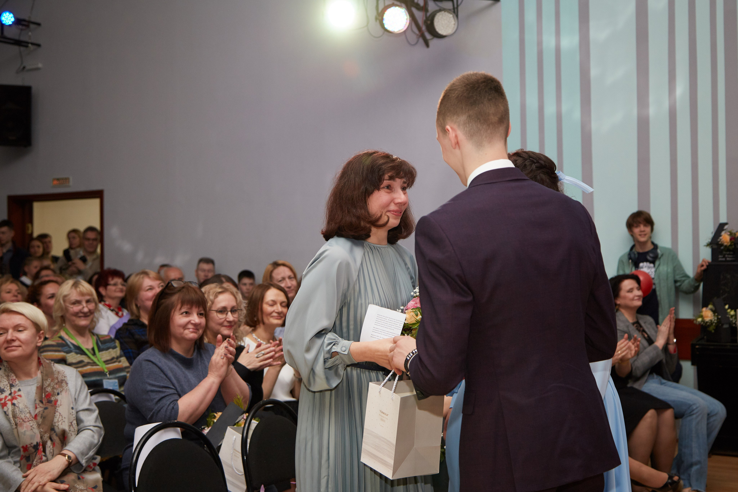 Последний звонок. Фотограф Савченко Люба. Москва