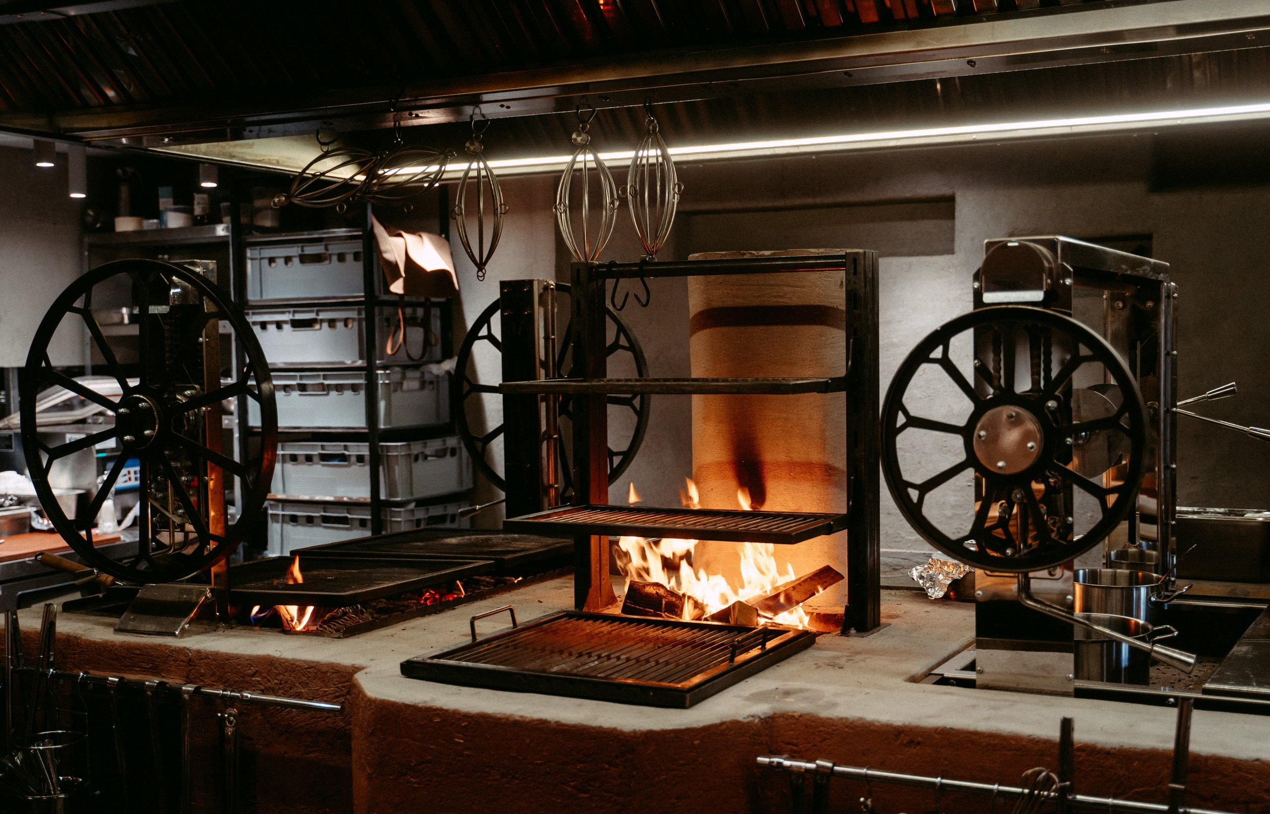 Сказки о Солнце x Enter. Саша Копылов, фотограф в Казани