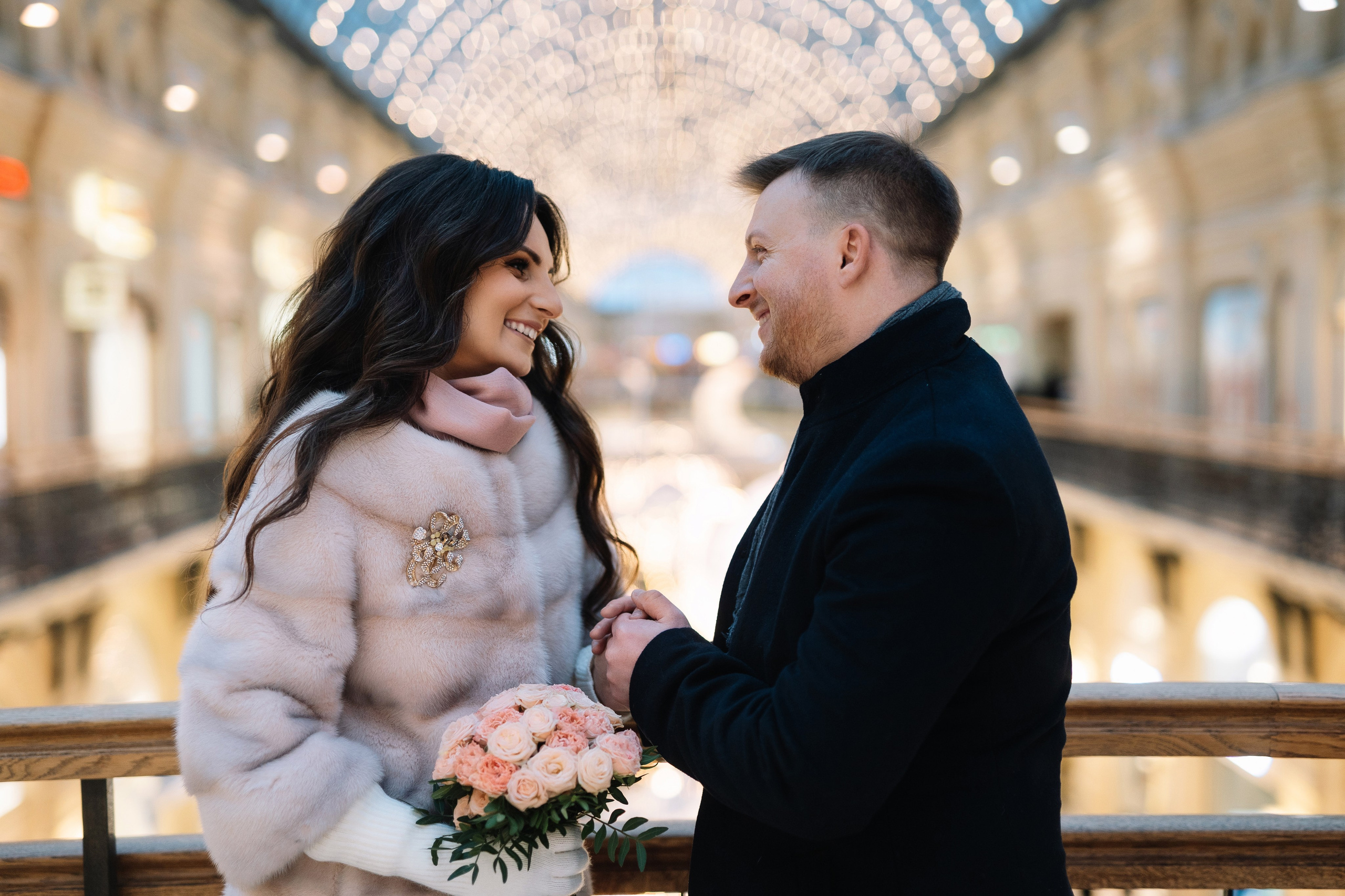 Свадебная фотосессия Лилии и Романа, прогулка в центре Москвы. Свадебный фотограф в Тамбове Павел Четвертков