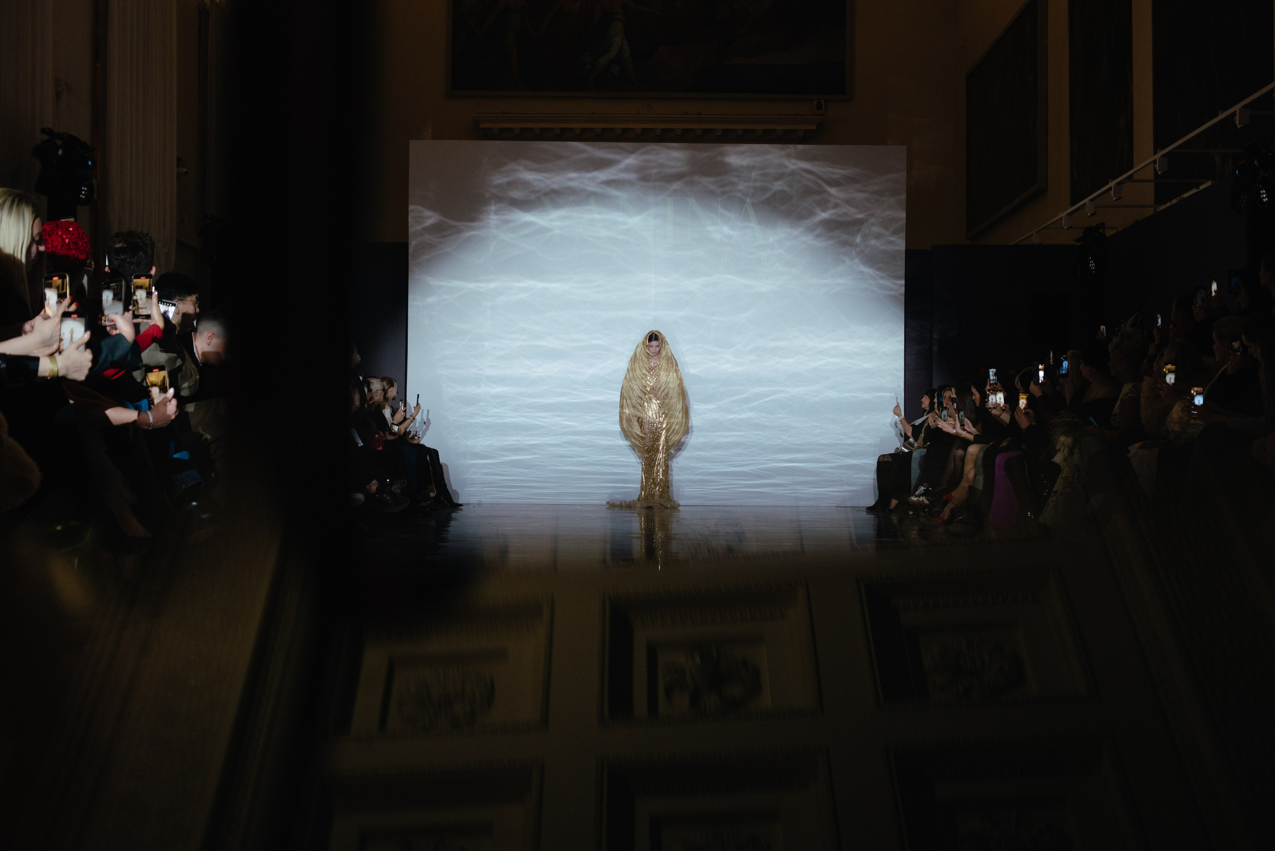 PODIUM SEASONS 2024 • YANINA. Фотограф Элина Брусенцева