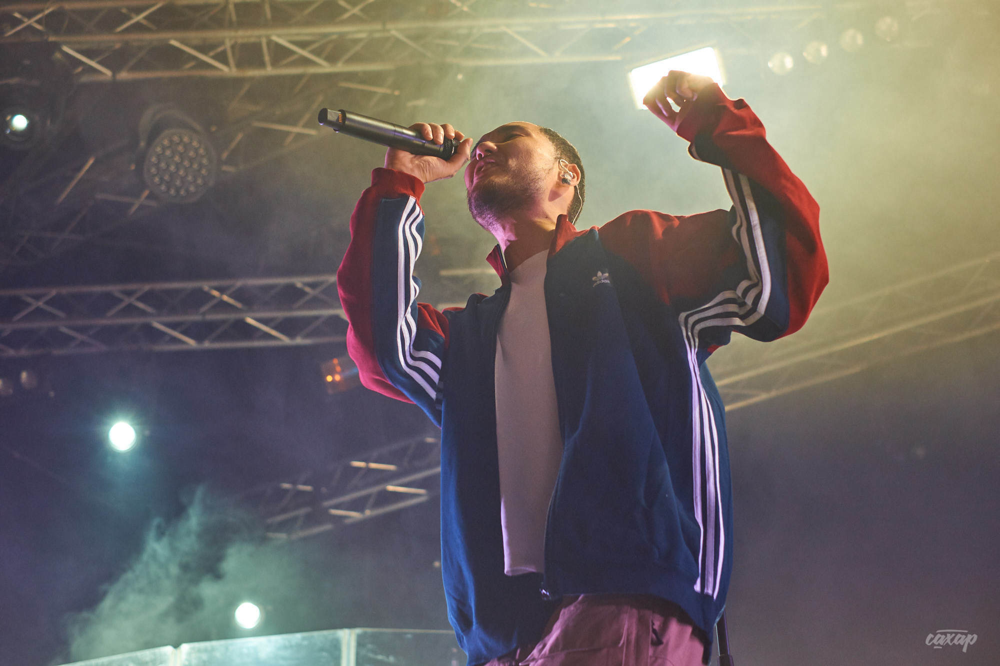 Скриптонит, фото с концерта. Фотограф в Екатеринбурге Юра Сахар. Профессиональный фотограф в Екатеринбурге Юра Сахар