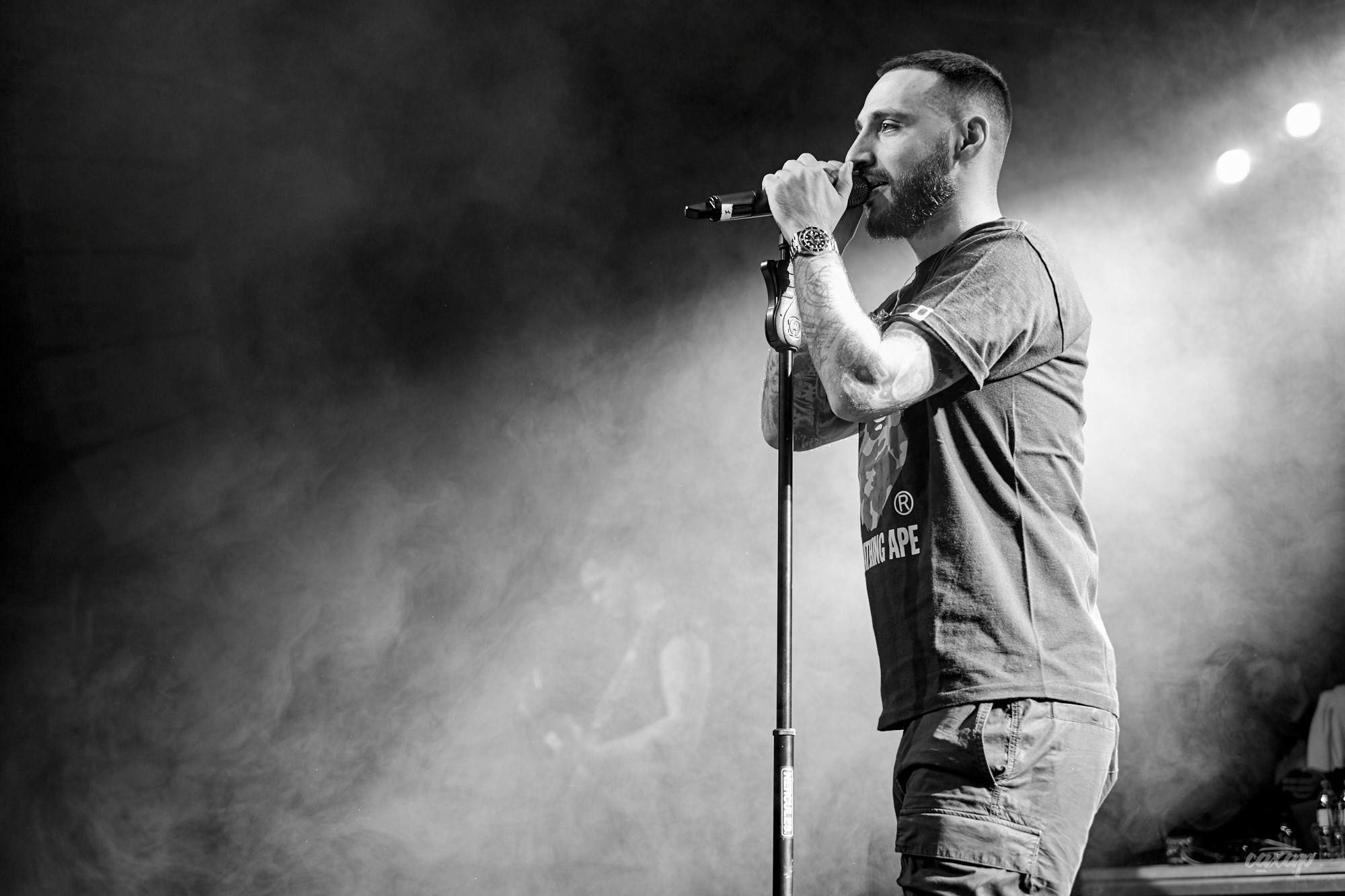 L'One, фото с концерта. Фотограф в Екатеринбурге Юра Сахар. Профессиональный фотограф в Екатеринбурге Юра Сахар