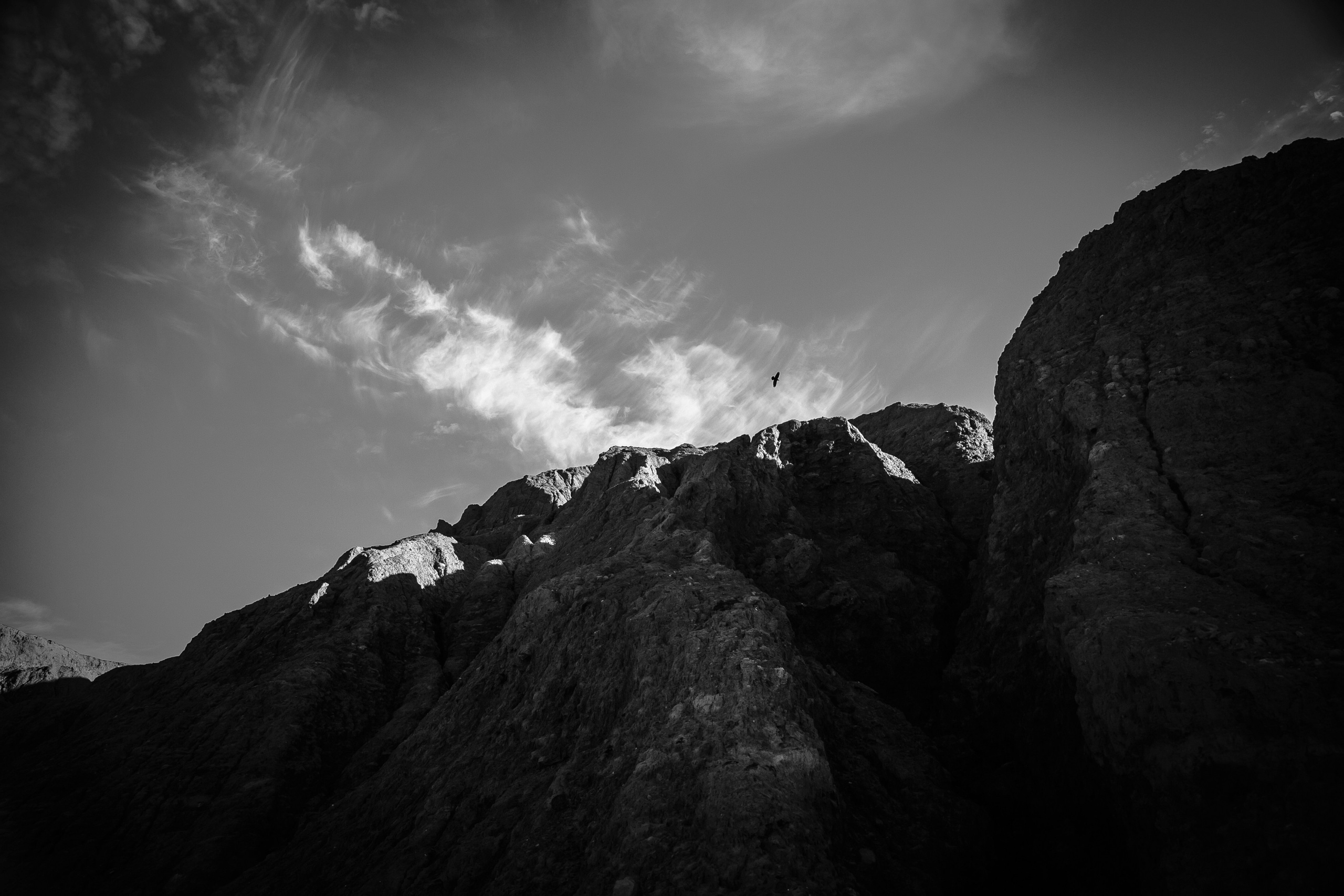 Editorial for multi-brand boutique «ЧОрная икра». АННА ВЕРСО / ANNA VERSO | Визуальный художник / Visual artist