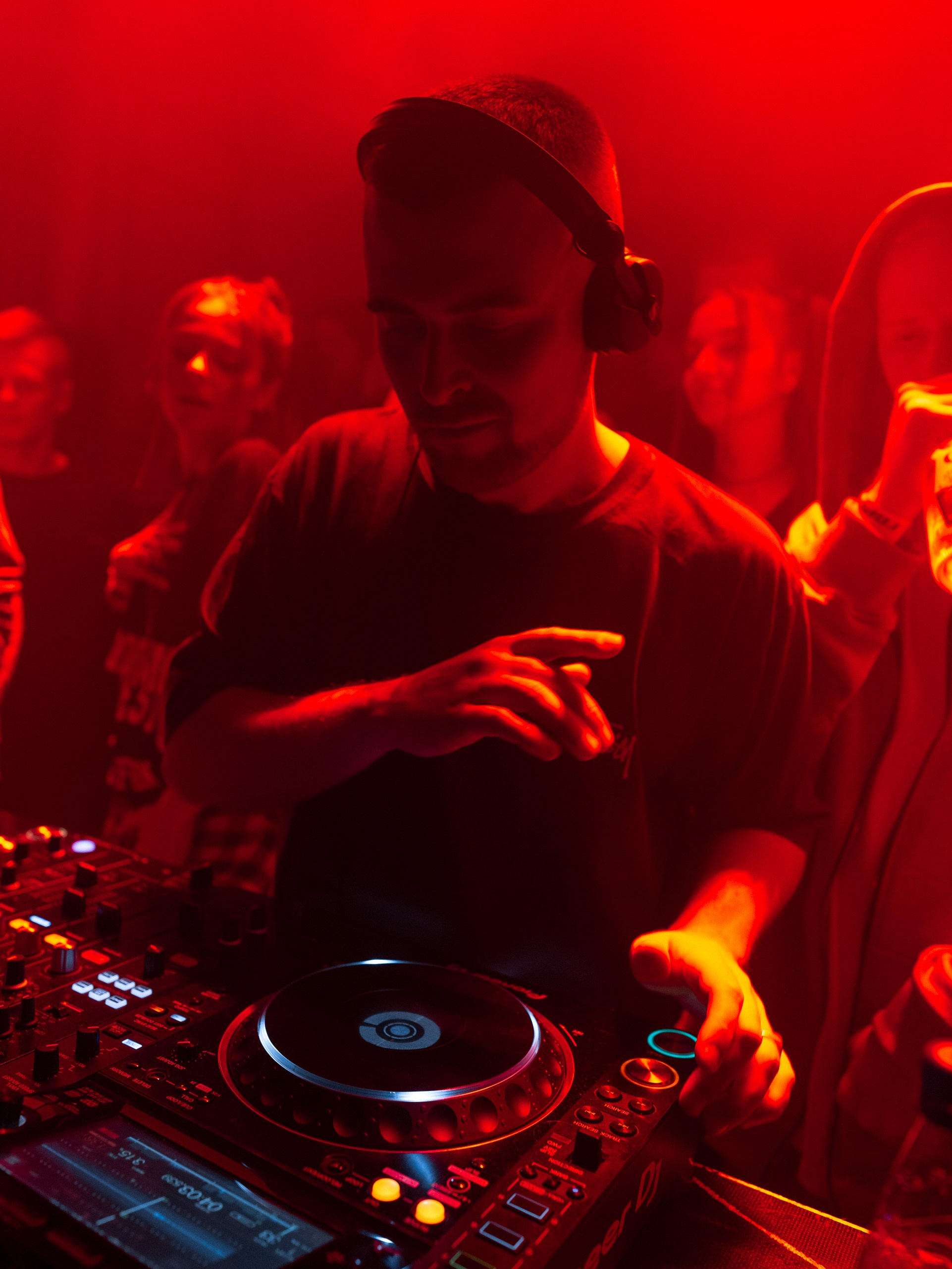 Metro Gorkovskaya Osobnyak 1857. Sunnyman