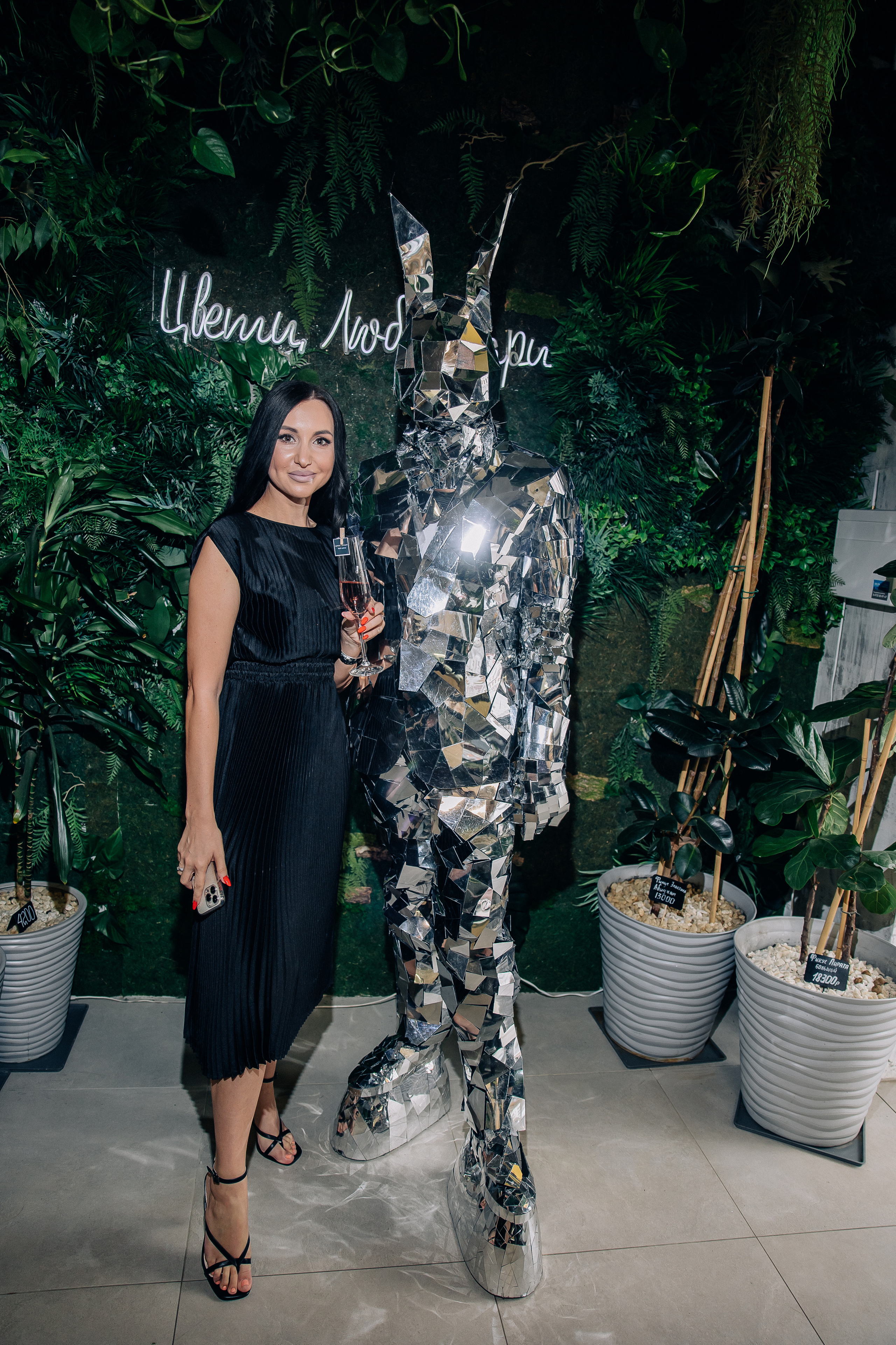 Потрясающий день рожденья Цветочного пространства IVA. Свадебный и семейный фотограф в Воронеже Свиридова Евгения